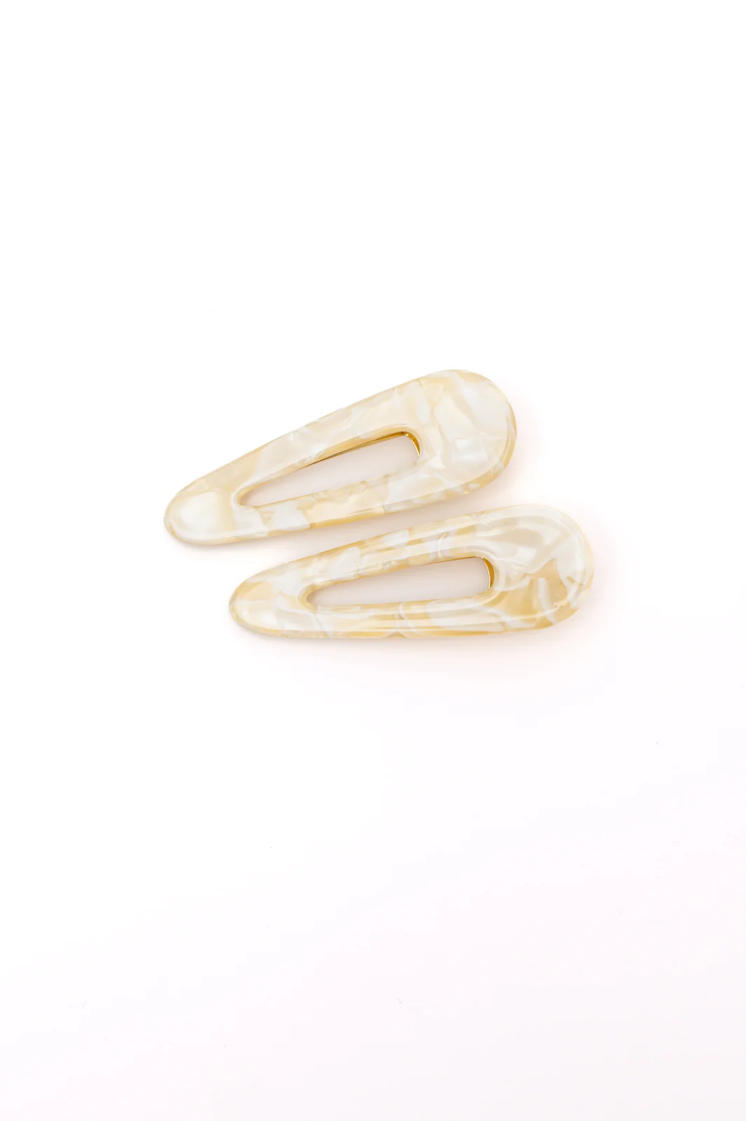 2 Pack Teardrop Hair Clip in Gold Shell - 8/14/2023 - Image 3