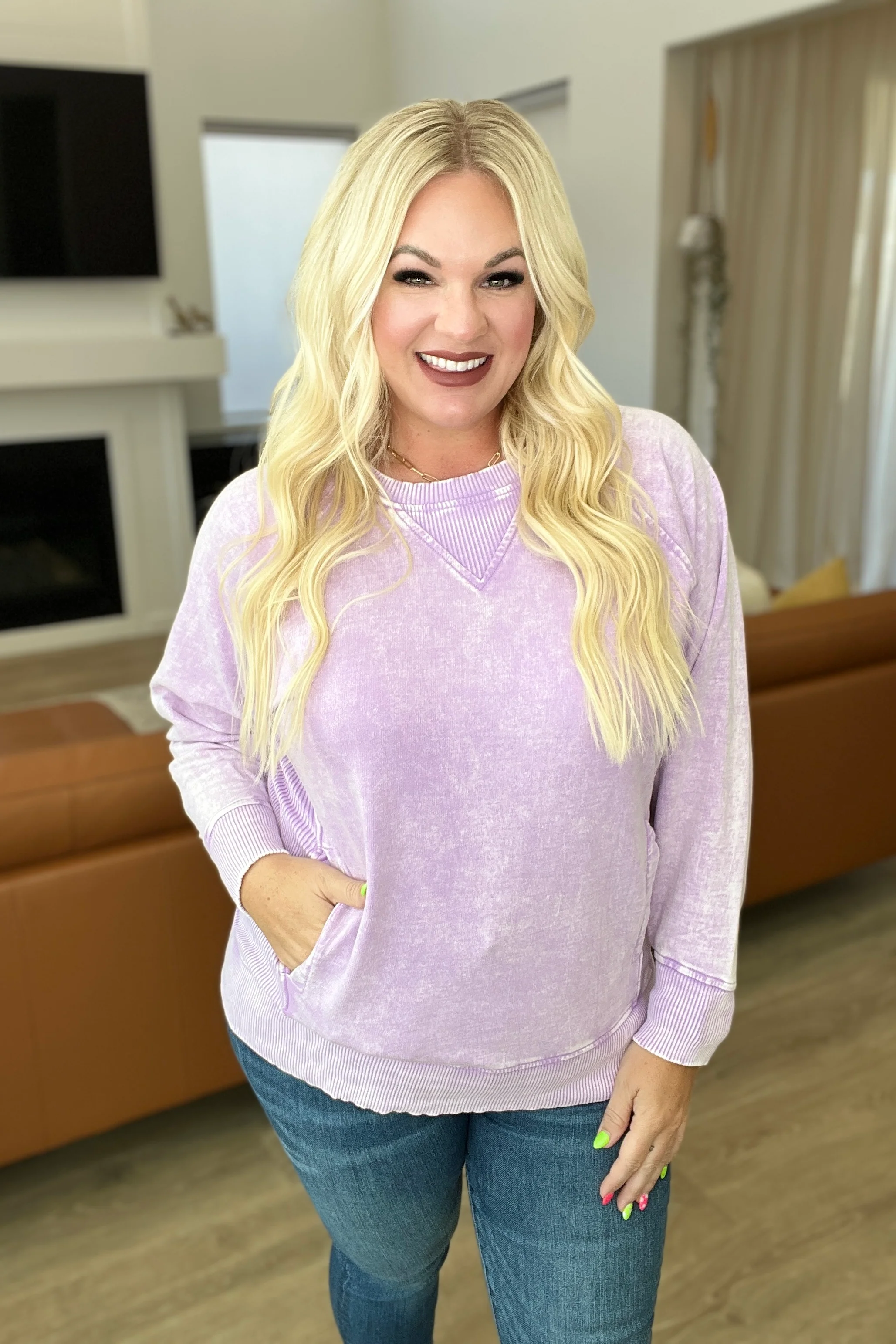 Acid Wash French Terry Pullover in Lavender - 9/13/2023