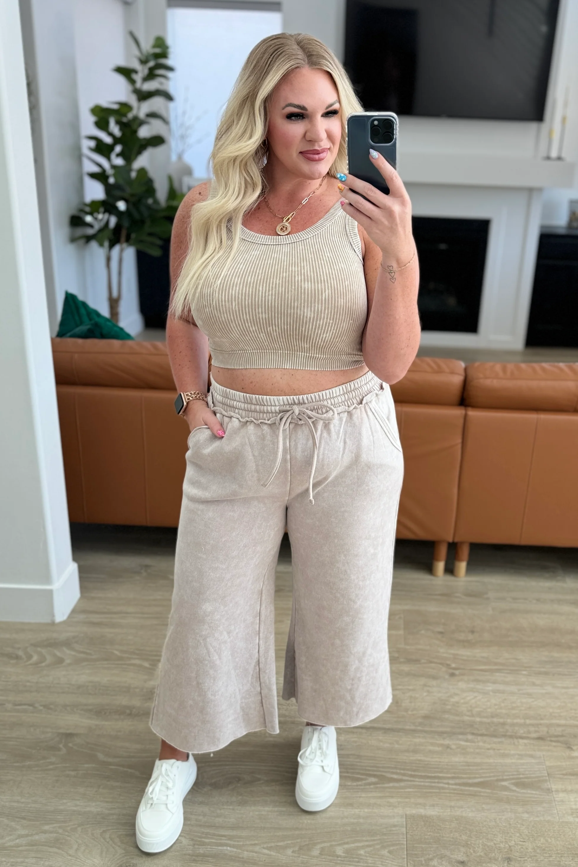 Acid Wash Wide Leg Sweatpants in Ash Mocha - 4/10/2024 - Image 3