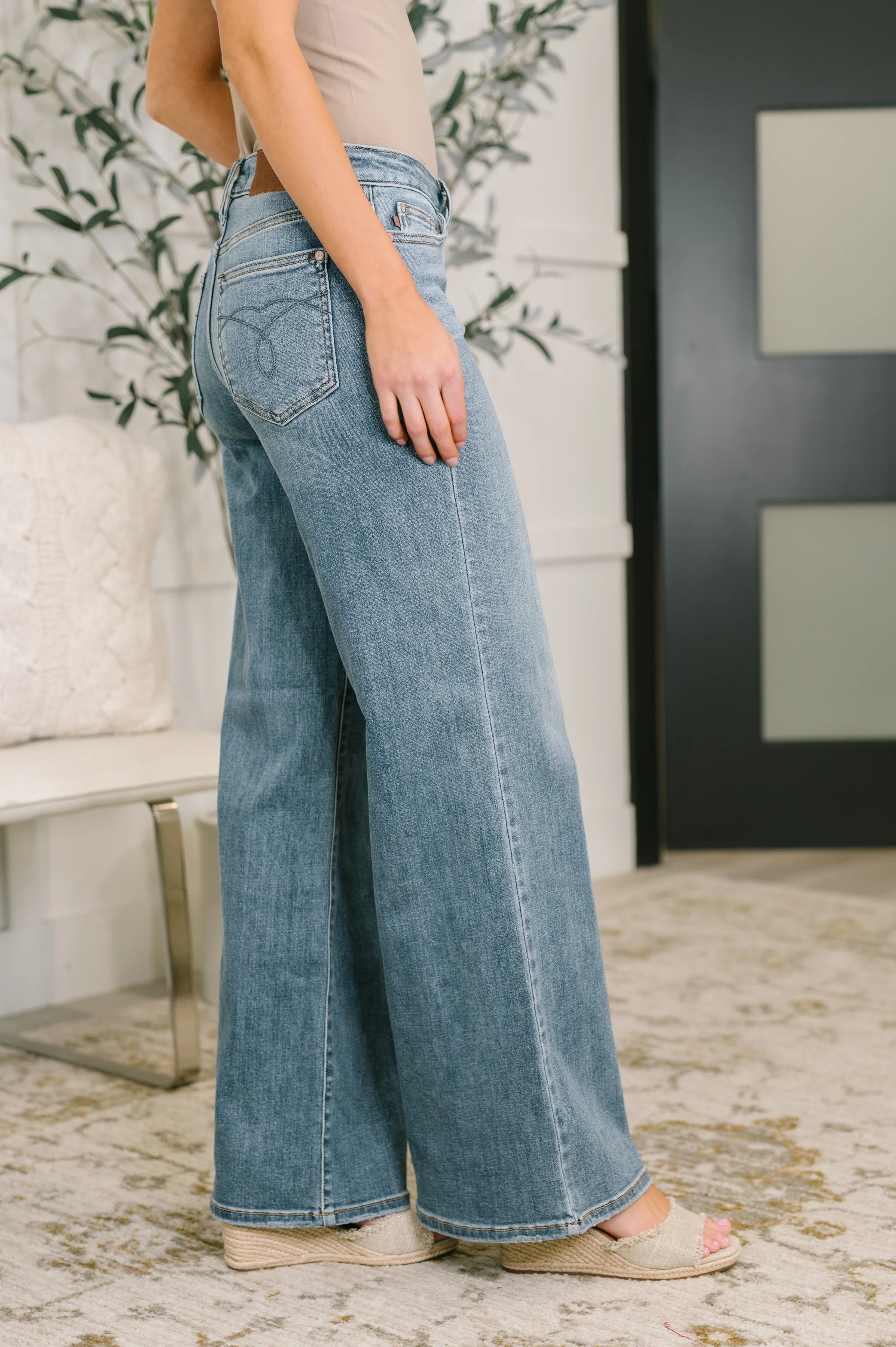 Adrian Mid Rise Retro Wide Leg - 11/19/2025 NEW - Image 3
