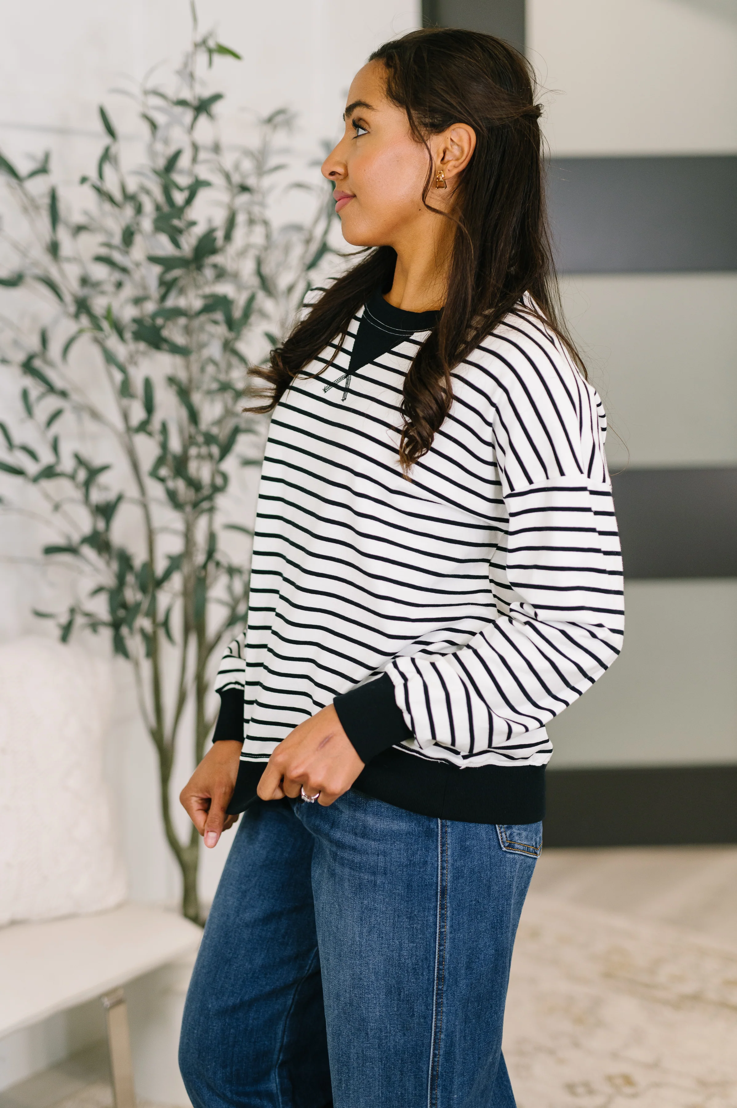 Almost Therapeutic Drop Shoulder Pullover in White and Black - 2/25/2026 - Image 4