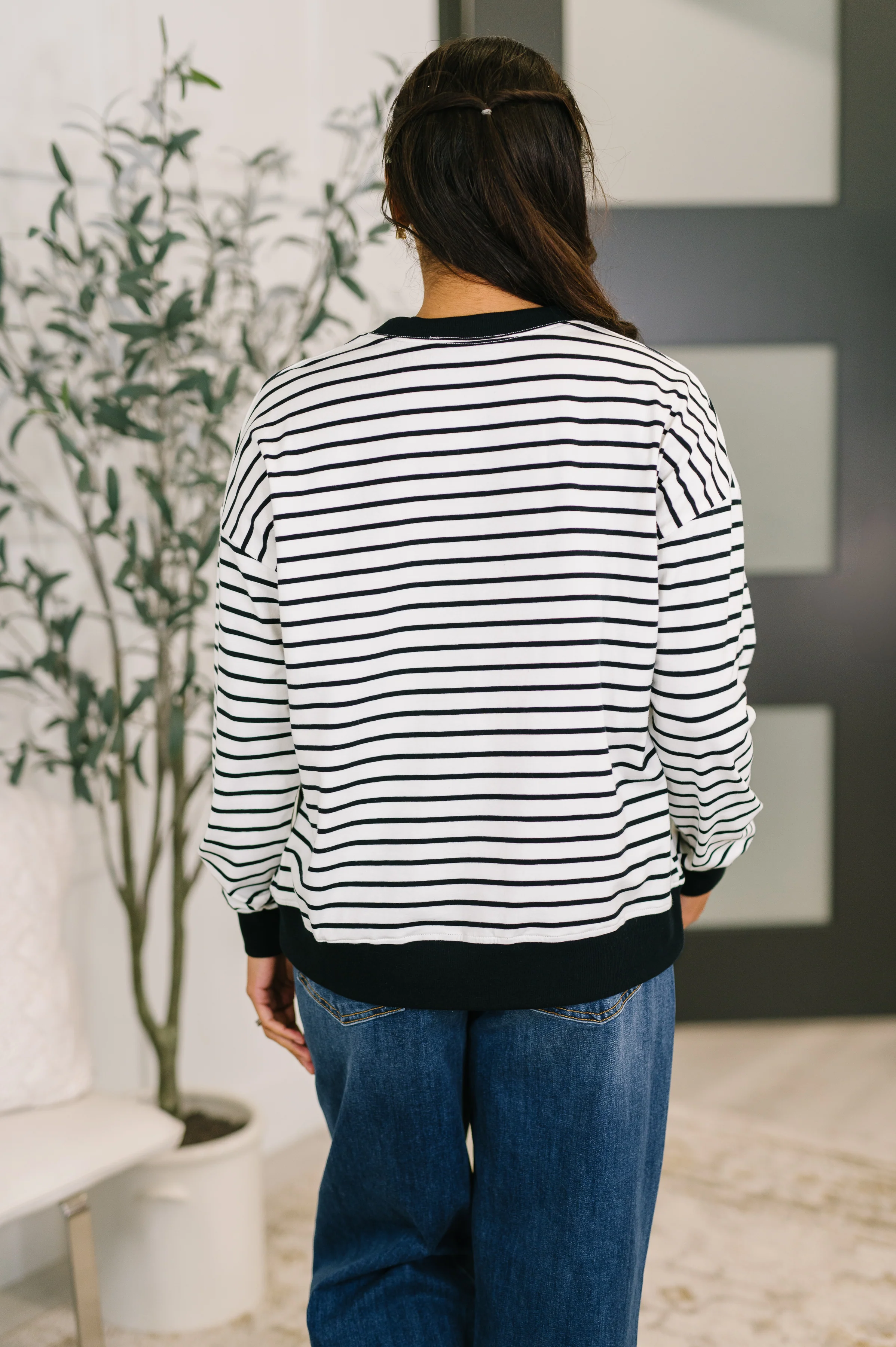 Almost Therapeutic Drop Shoulder Pullover in White and Black - 2/25/2026 - Image 5