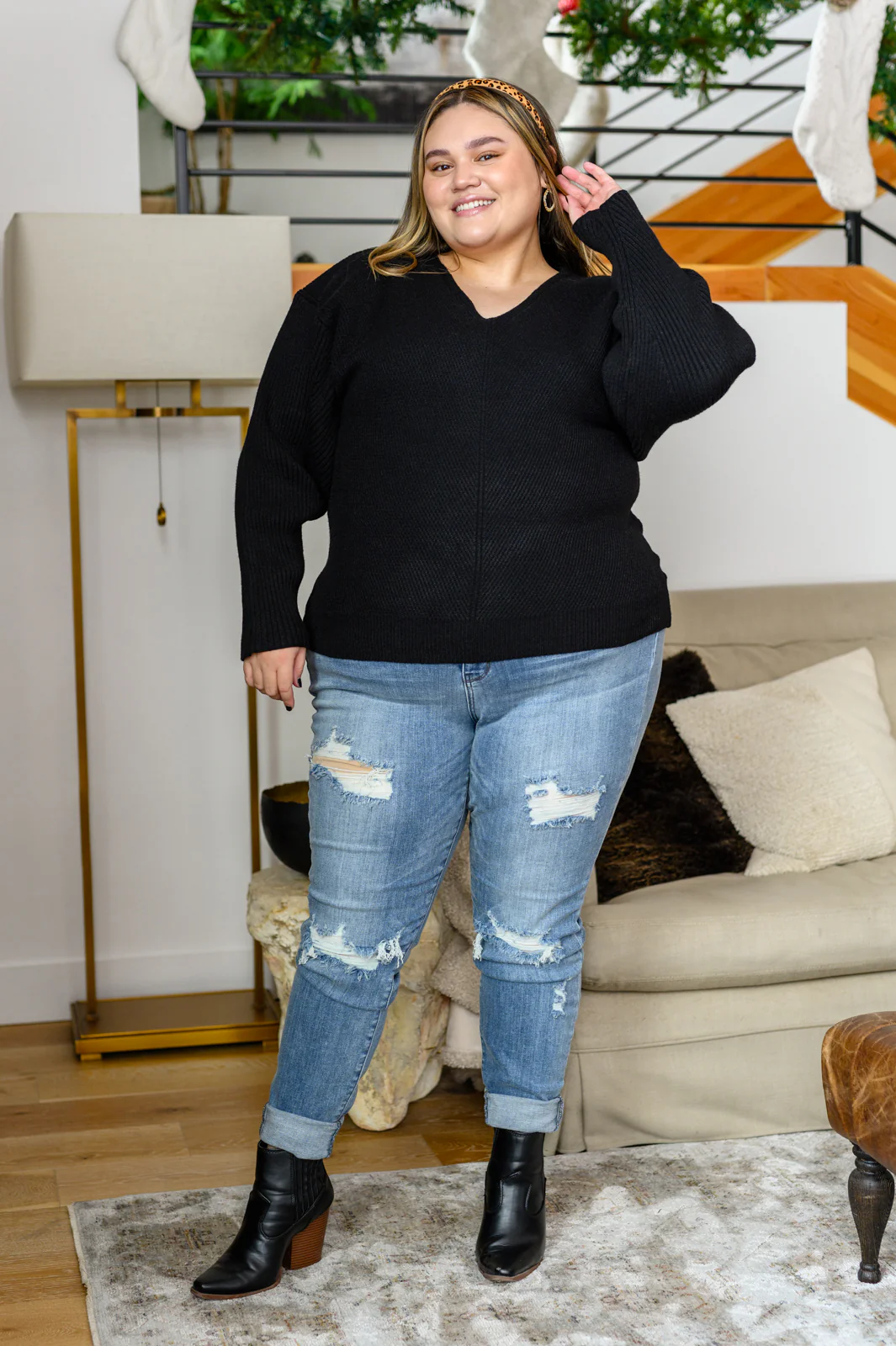 Always Around V-Neck Sweater in Black - 1/3/2023 - Image 9