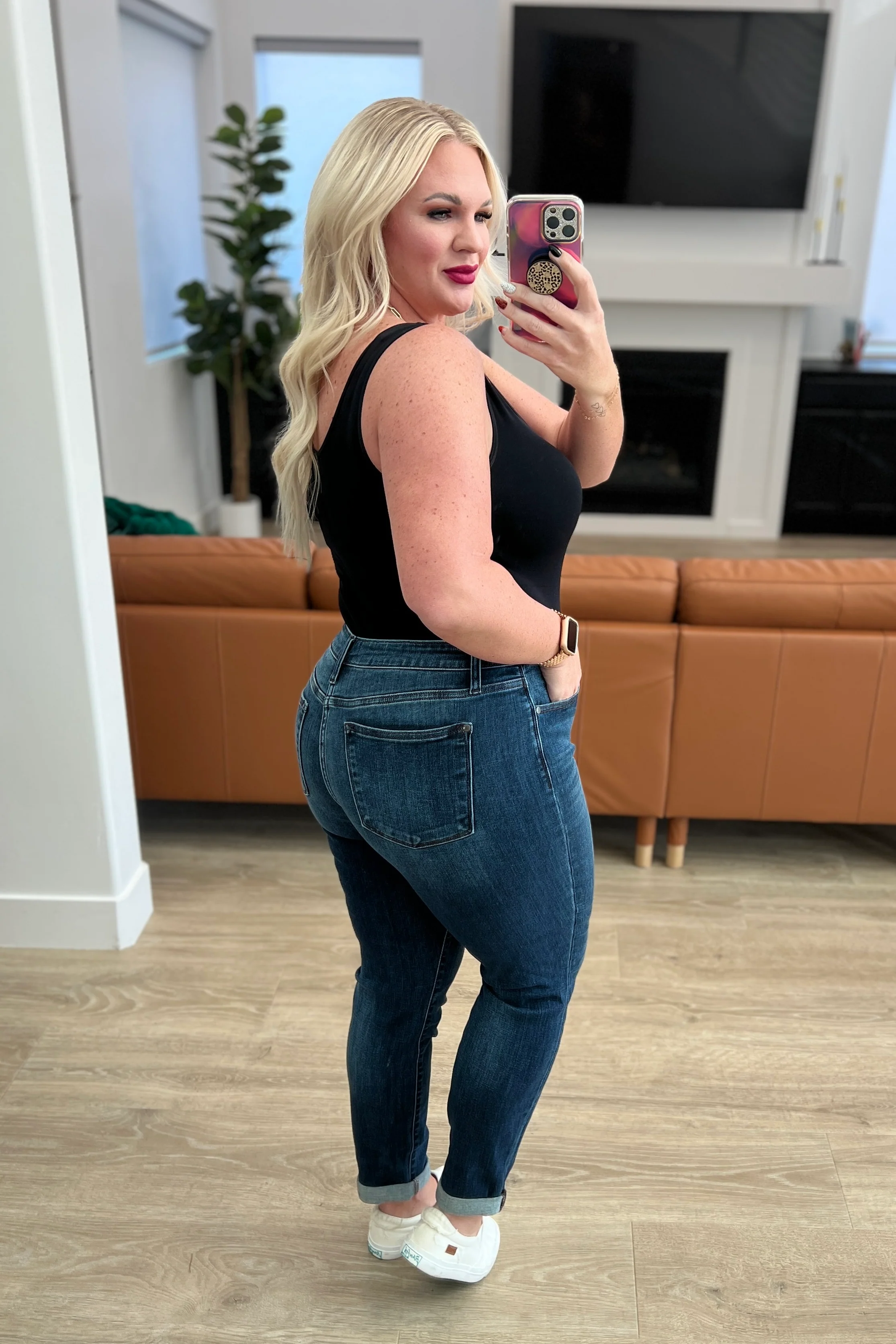 Amber Mid Rise Cuffed Slim Fit Jeans - 11/8/2023 - Image 14