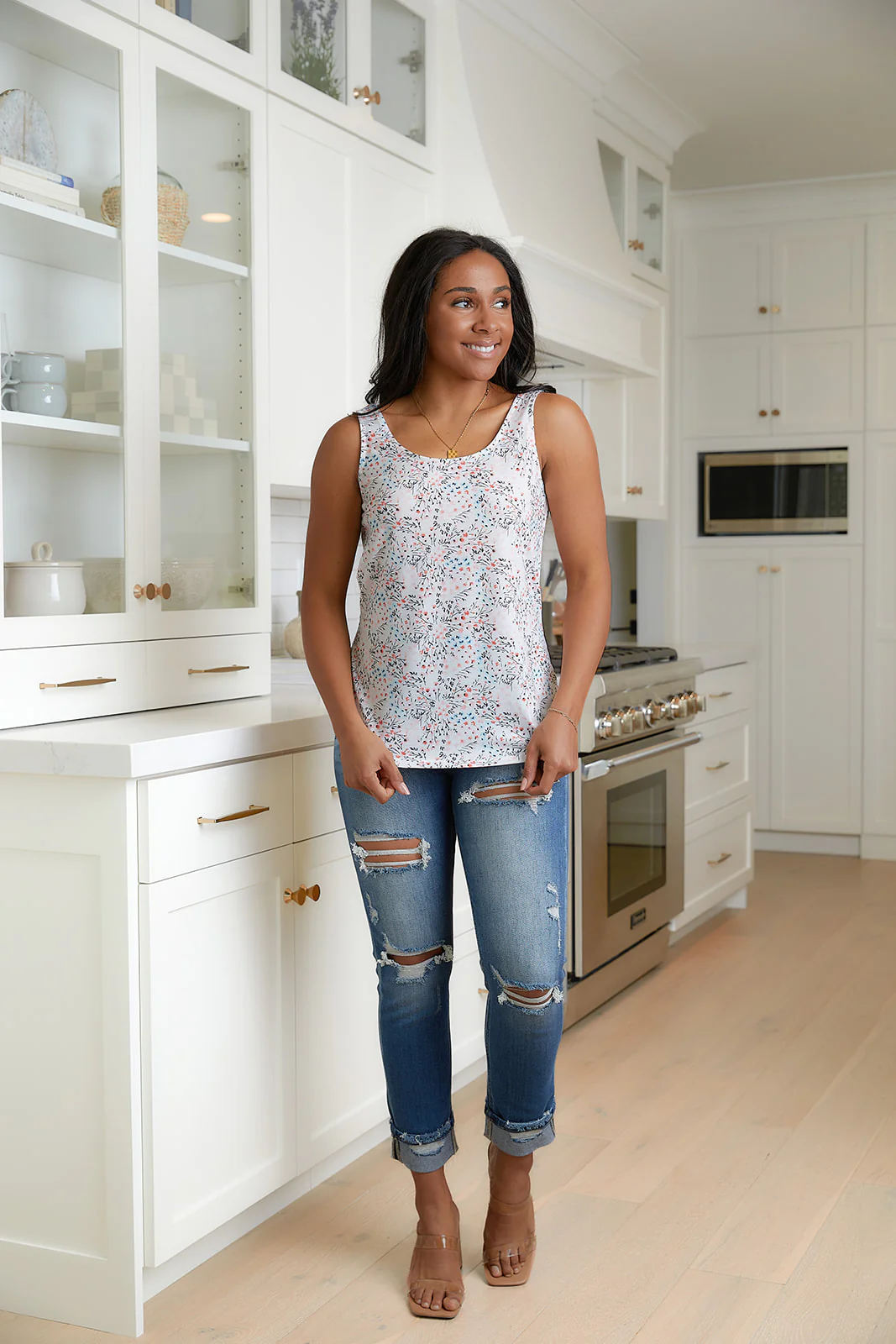 Belinda High Rise Distressed Straight Jeans - 5/16/2023 - Image 15