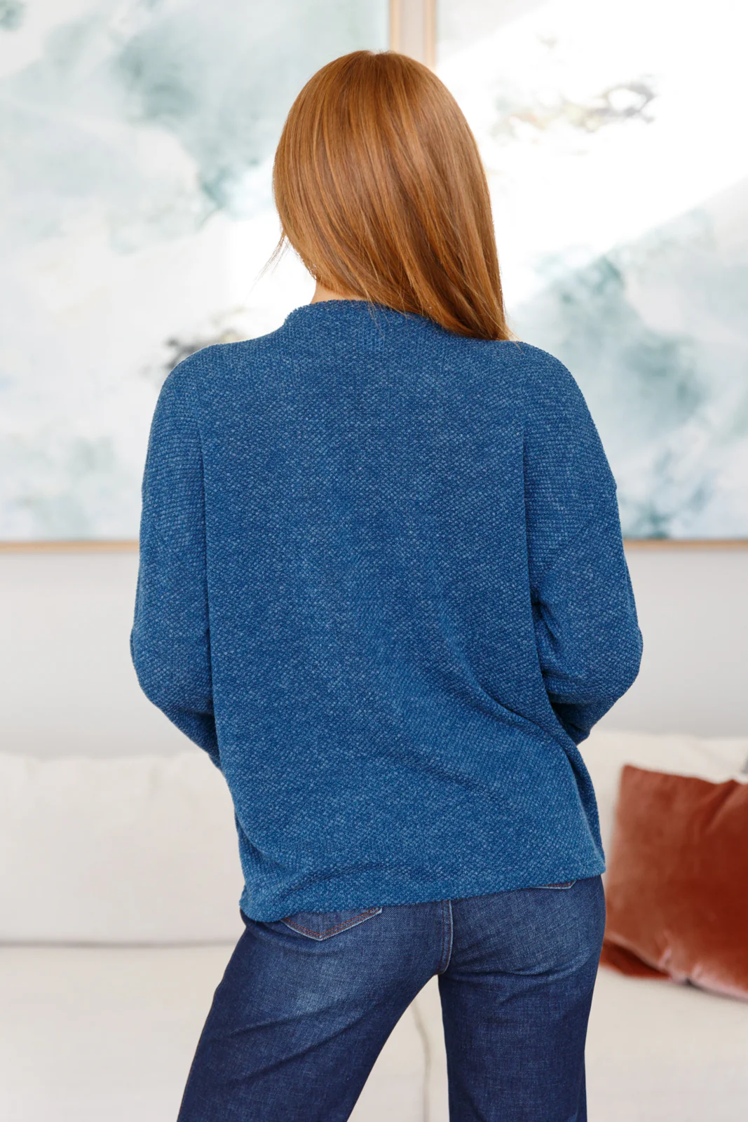 Best Foot Forward V-Neck Pullover - 12/11/2025 - Image 9