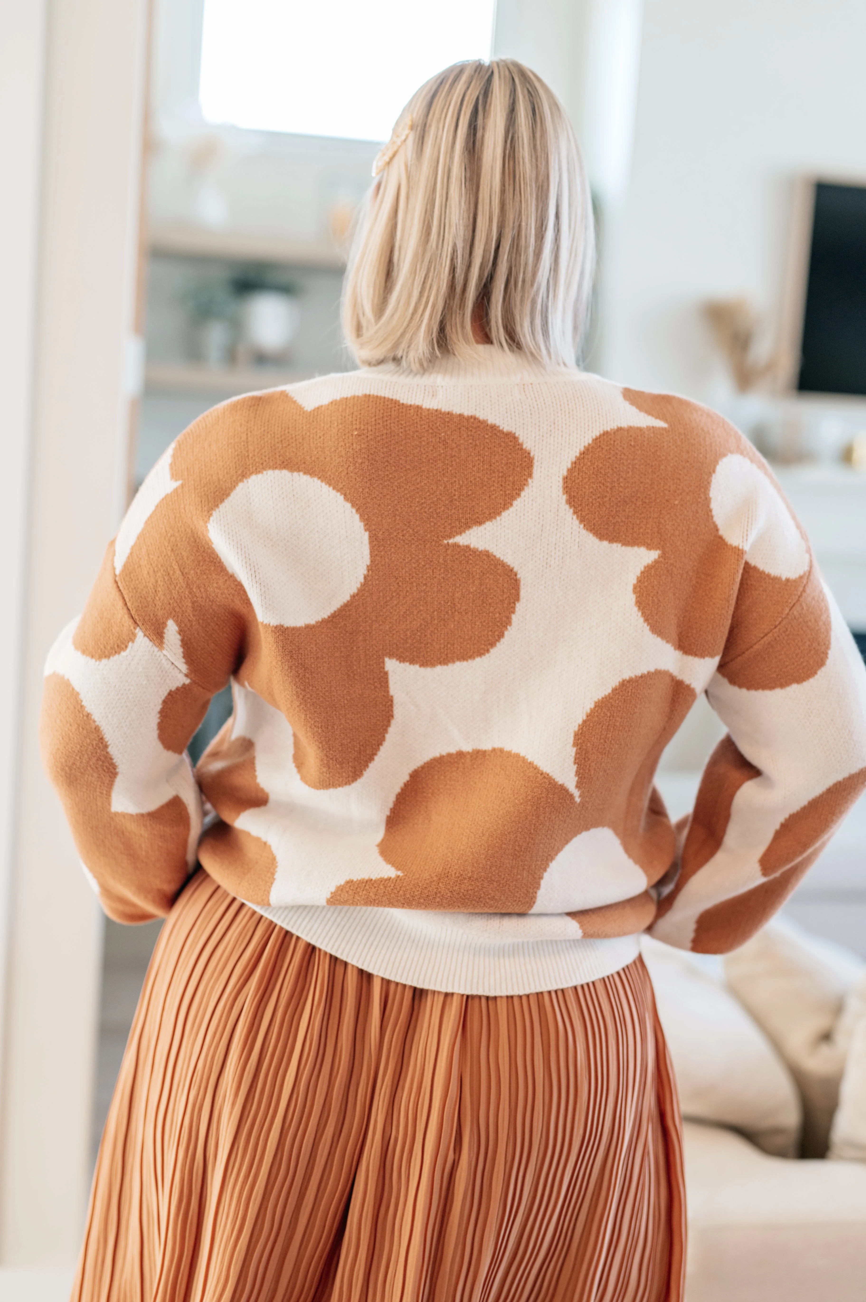 Bigger is Better Mod Floral Sweater - 1/18/2024 - Image 7