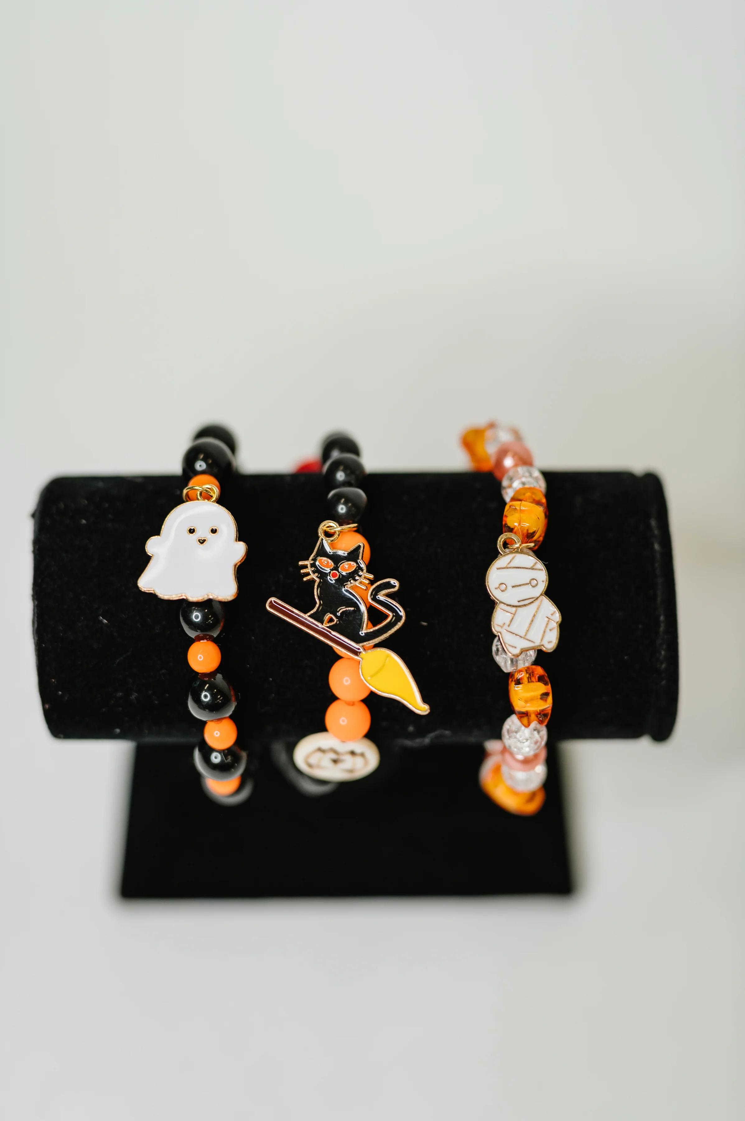 Boo Crew Elastic Beaded Bracelet Stack - 9/19/2025 - Image 5
