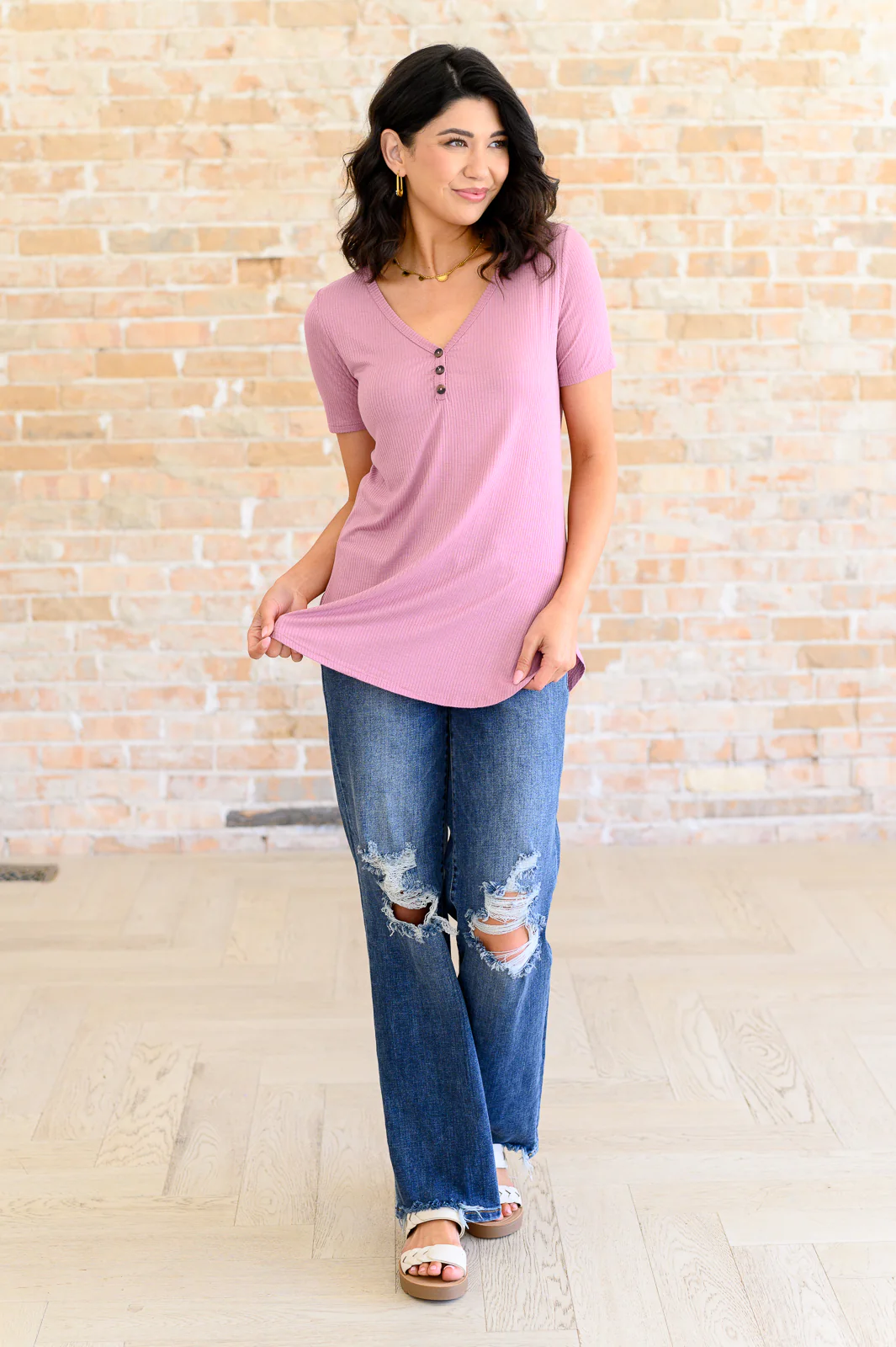 Born and Raised V-Neck Ribbed Top - 5/18/2026 - Image 4