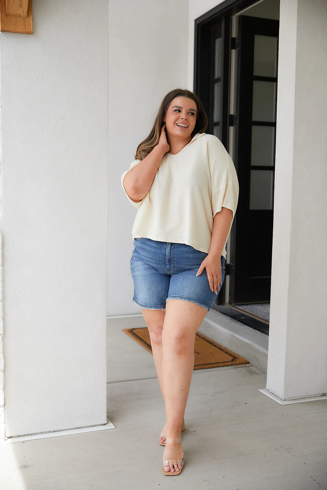 Brianna Boxy Crop Top - 5/18/2023 - Image 12