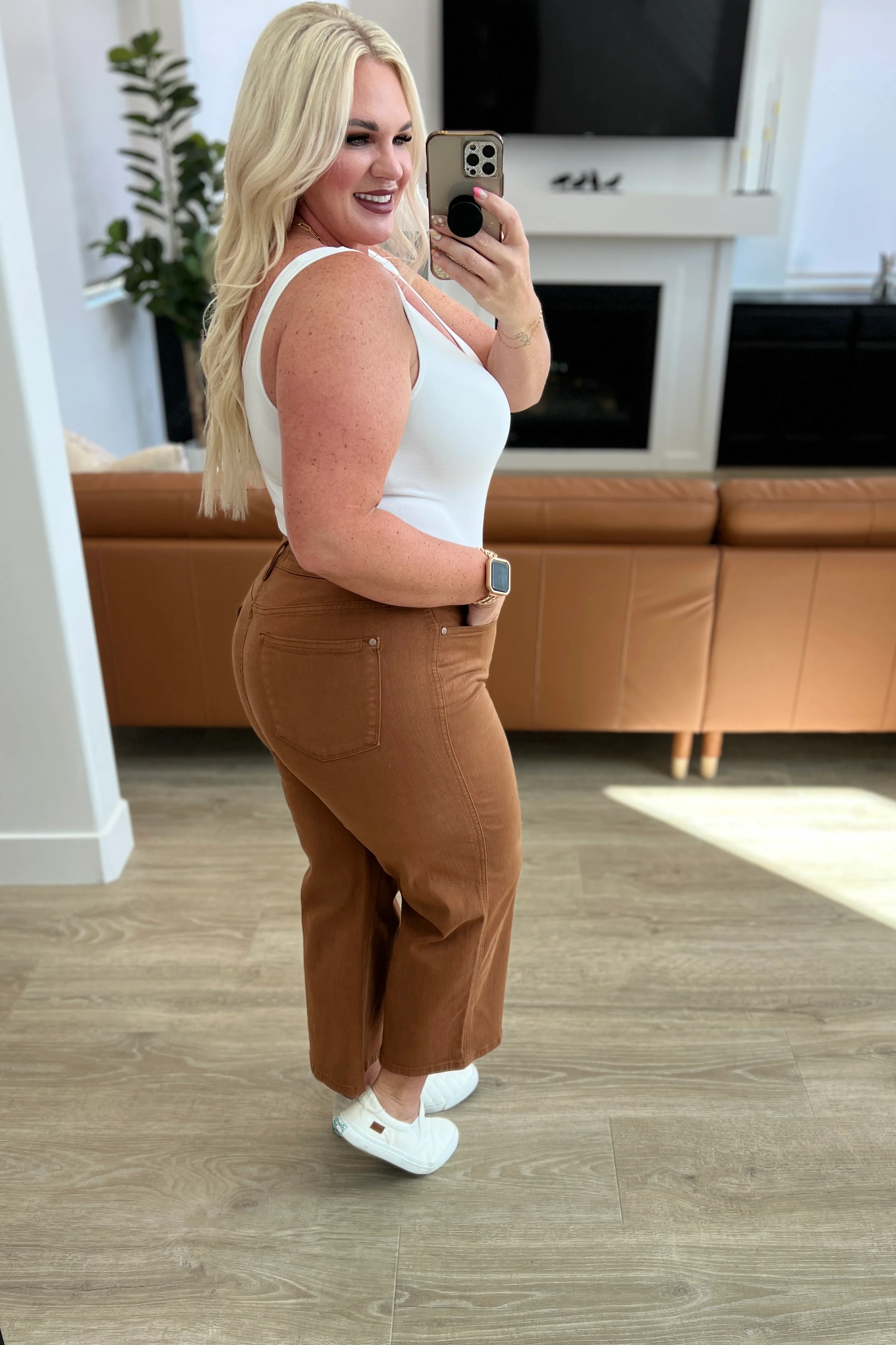 Briar High Rise Control Top Wide Leg Crop Jeans in Camel - 9/13/2023 - Image 15