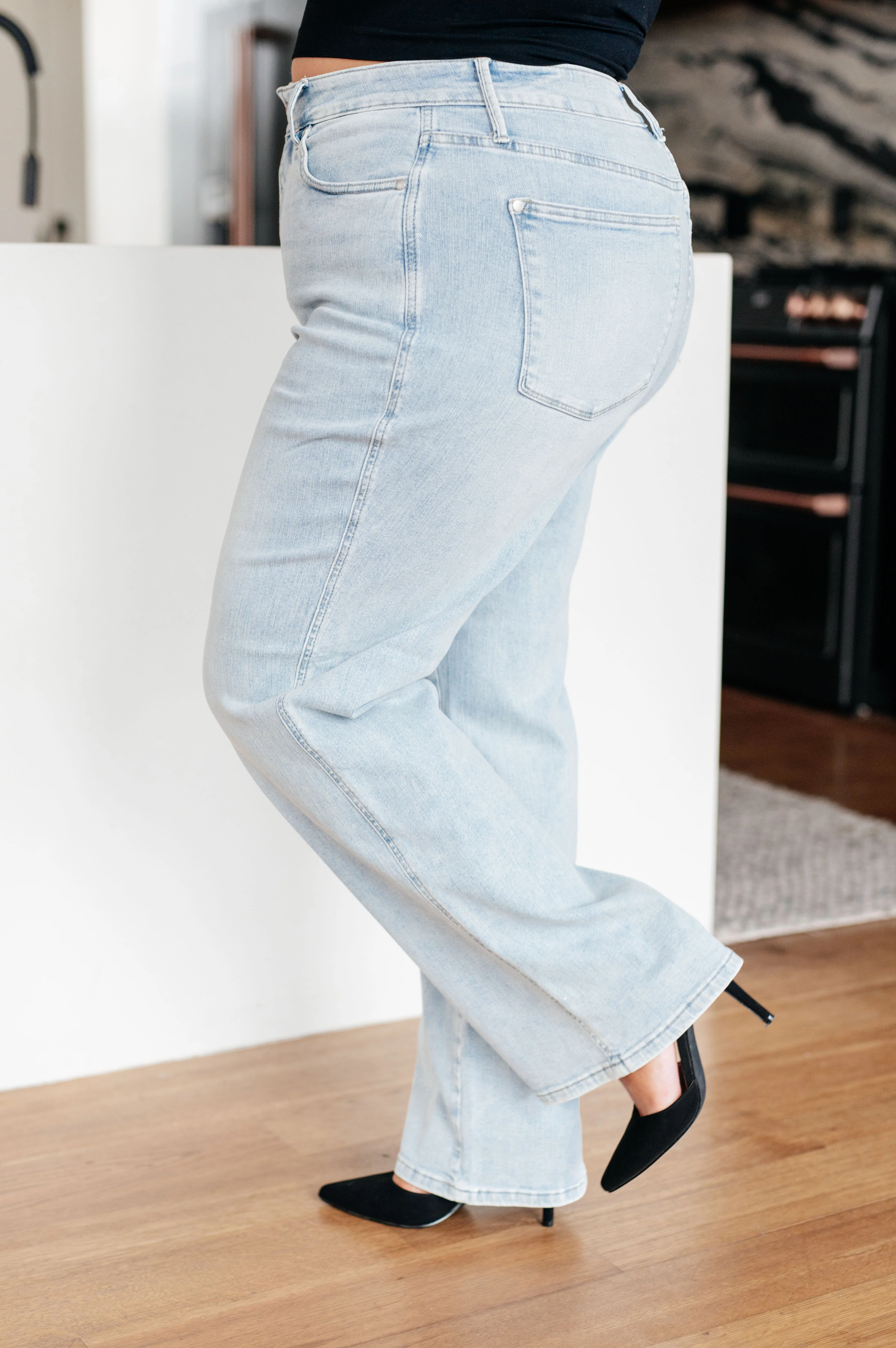 Brooke High Rise Control Top Vintage Wash Straight Jeans - 1/3/2024 - Image 5