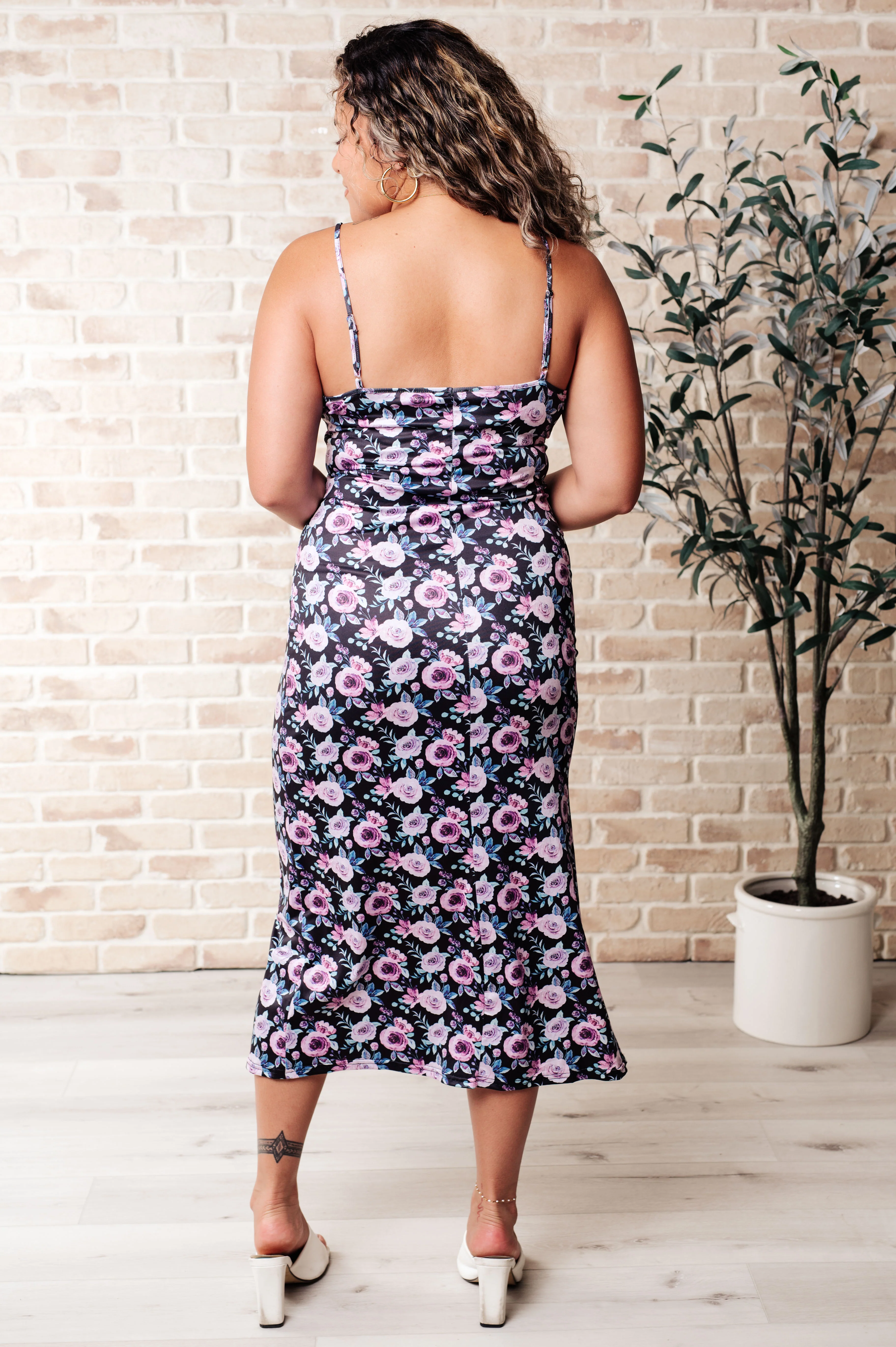 Brooklyn Bodycon Dress in Floral - 7/3/2024 - Image 8