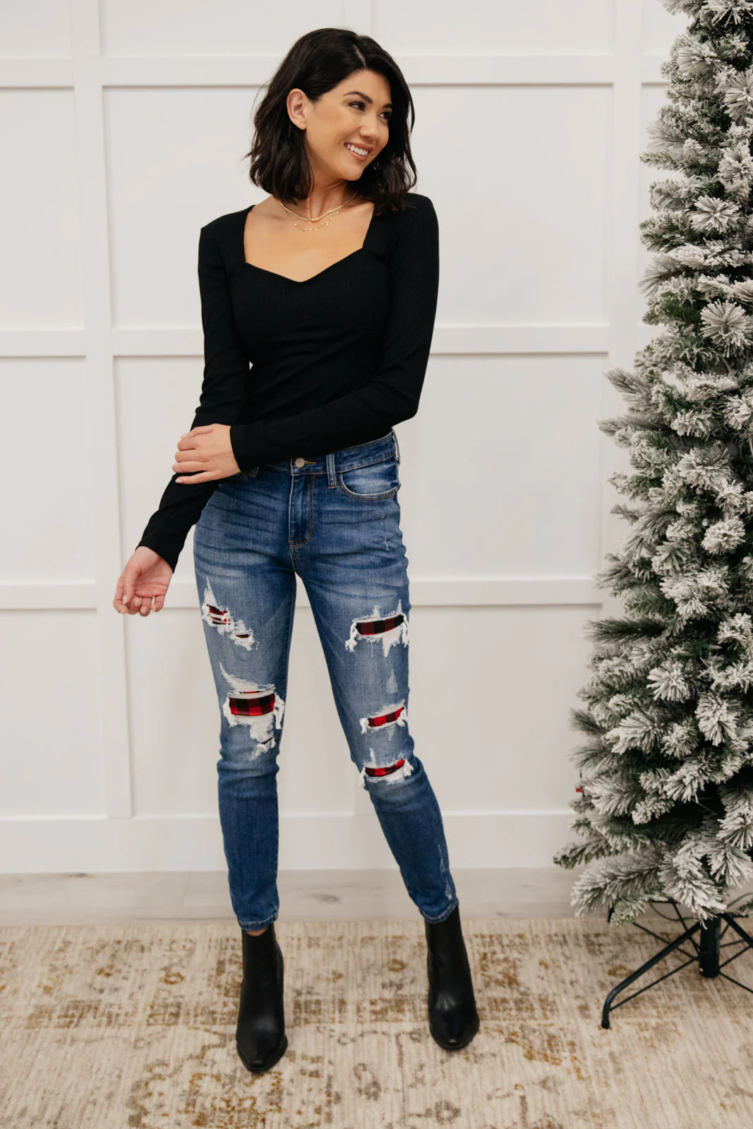Buffalo Plaid Peek-A-Boo Skinnies - 11/9/2021 - Image 11