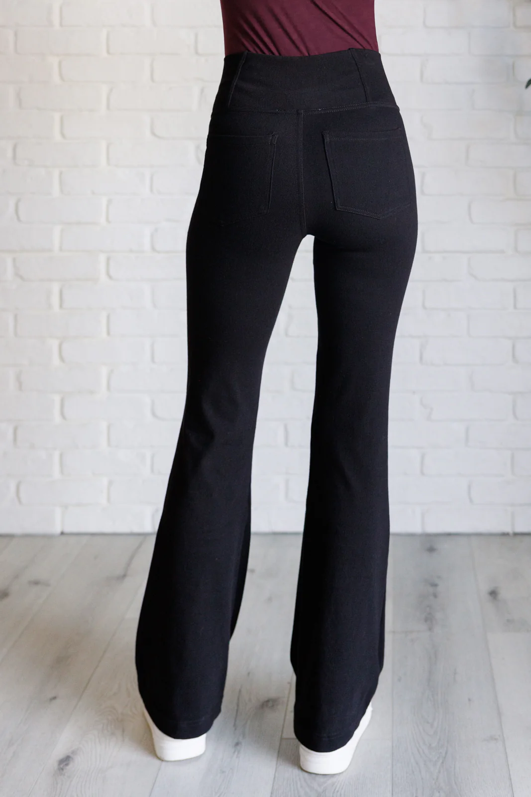 Building Habits Twill Flared Crossover Waist Pant in Black - 9/19/2024 - Image 12