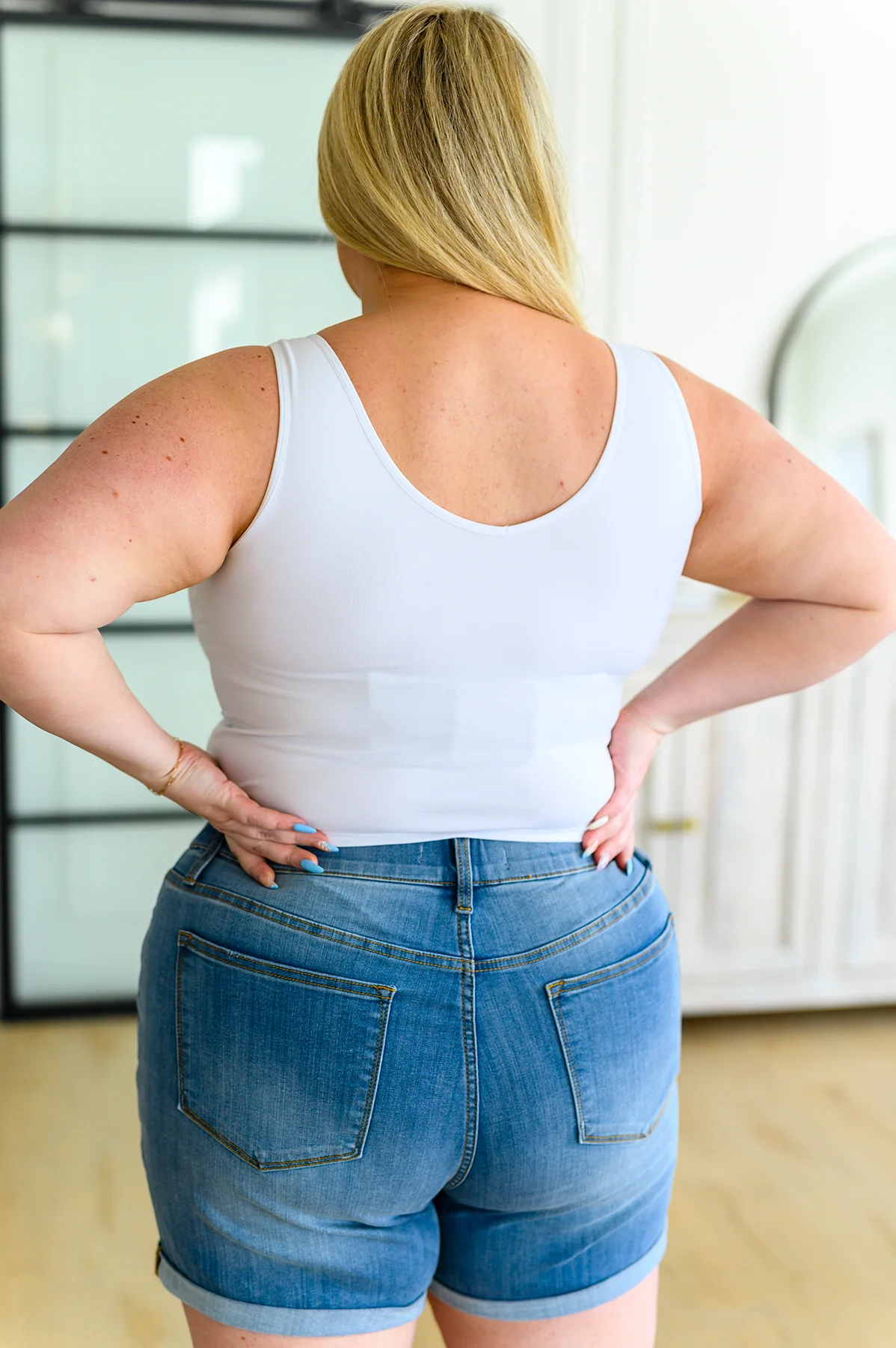 Carefree Seamless Reversible Tank in White - 2/7/2023 - Image 13