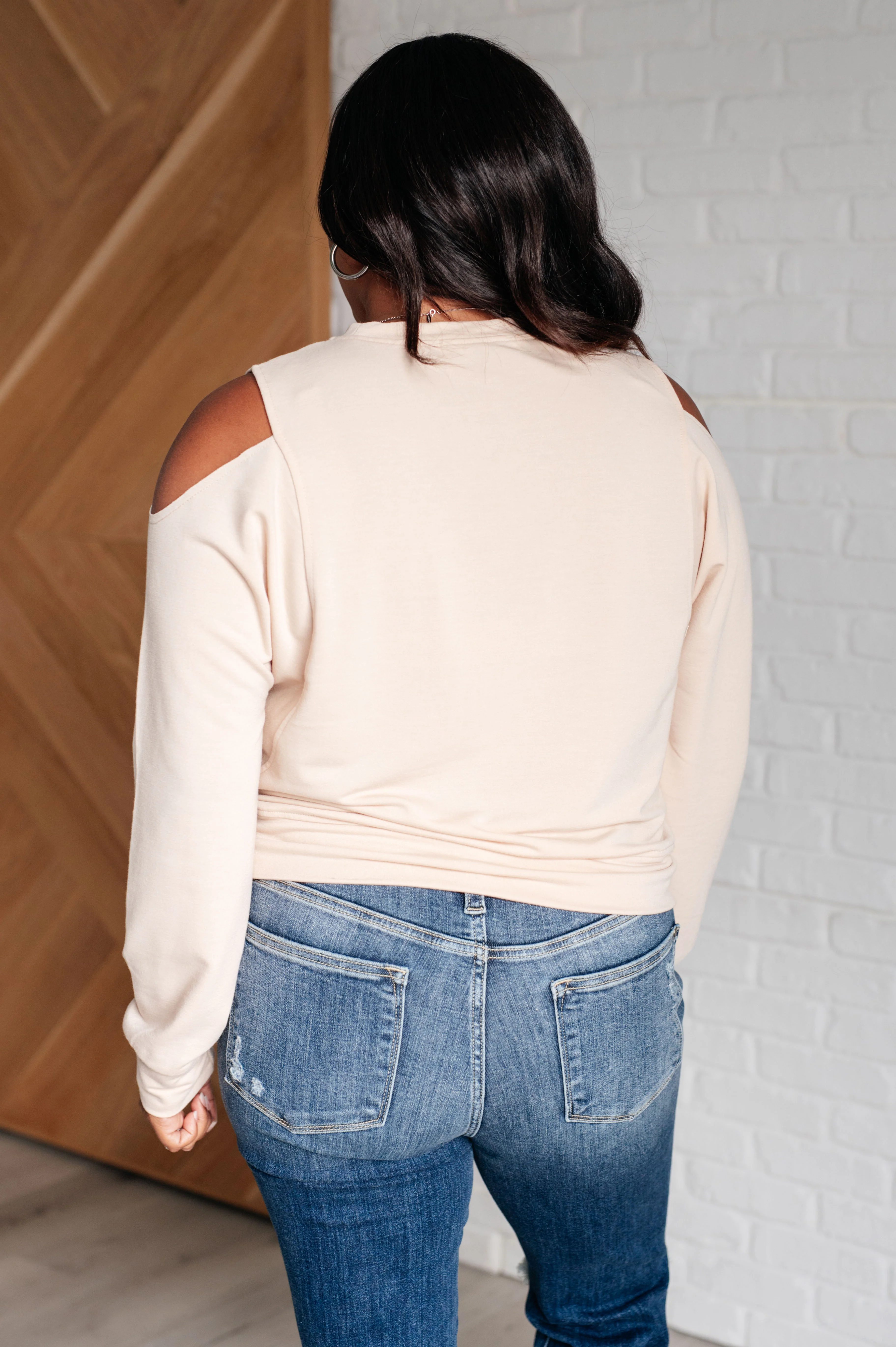 Carefully Crafted Cold Shoulder Blouse - 9/13/2024 - Image 8