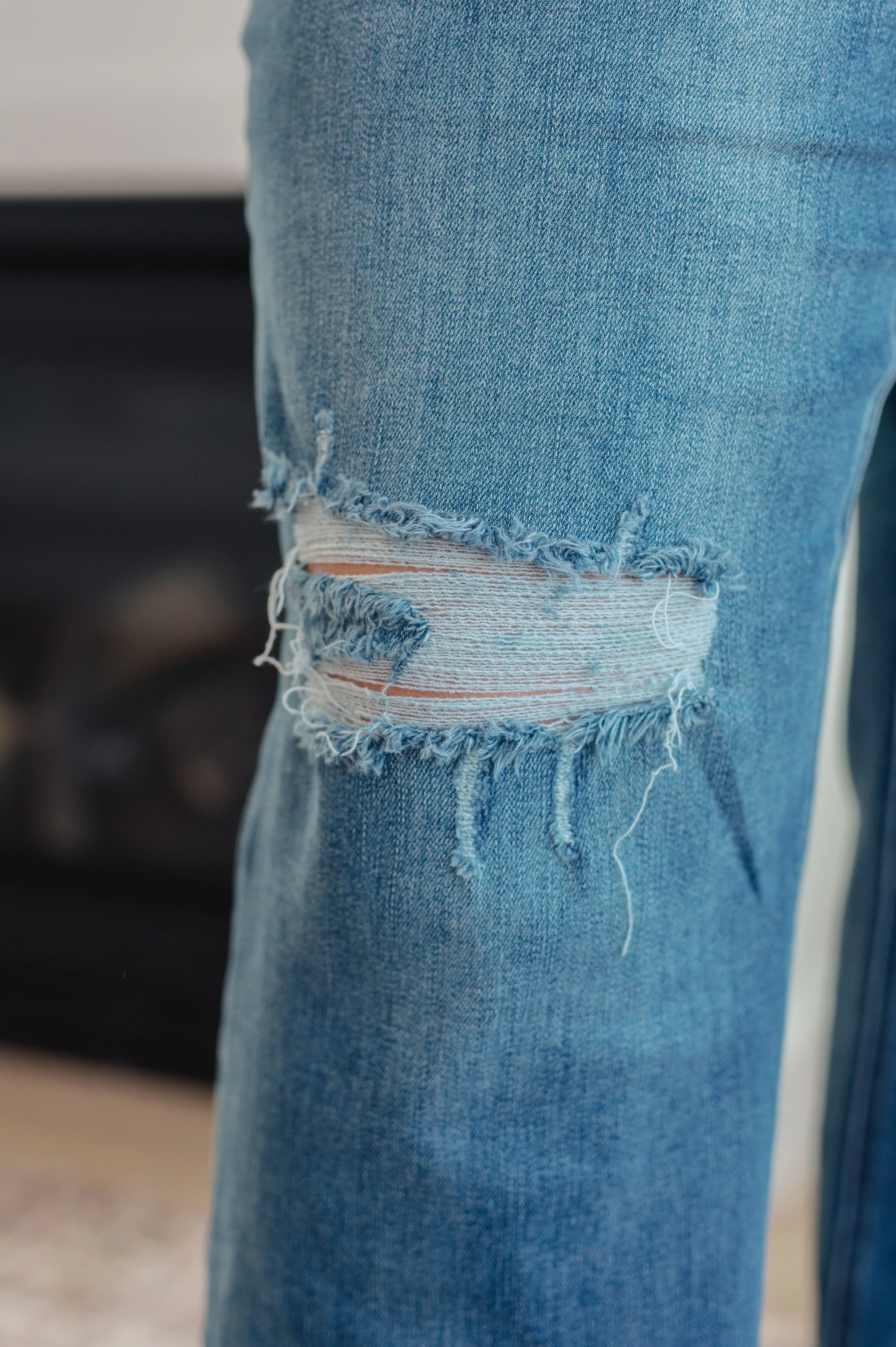 Carrie High Rise Control Top 90's Straight Jeans - 11/8/2023 - Image 10