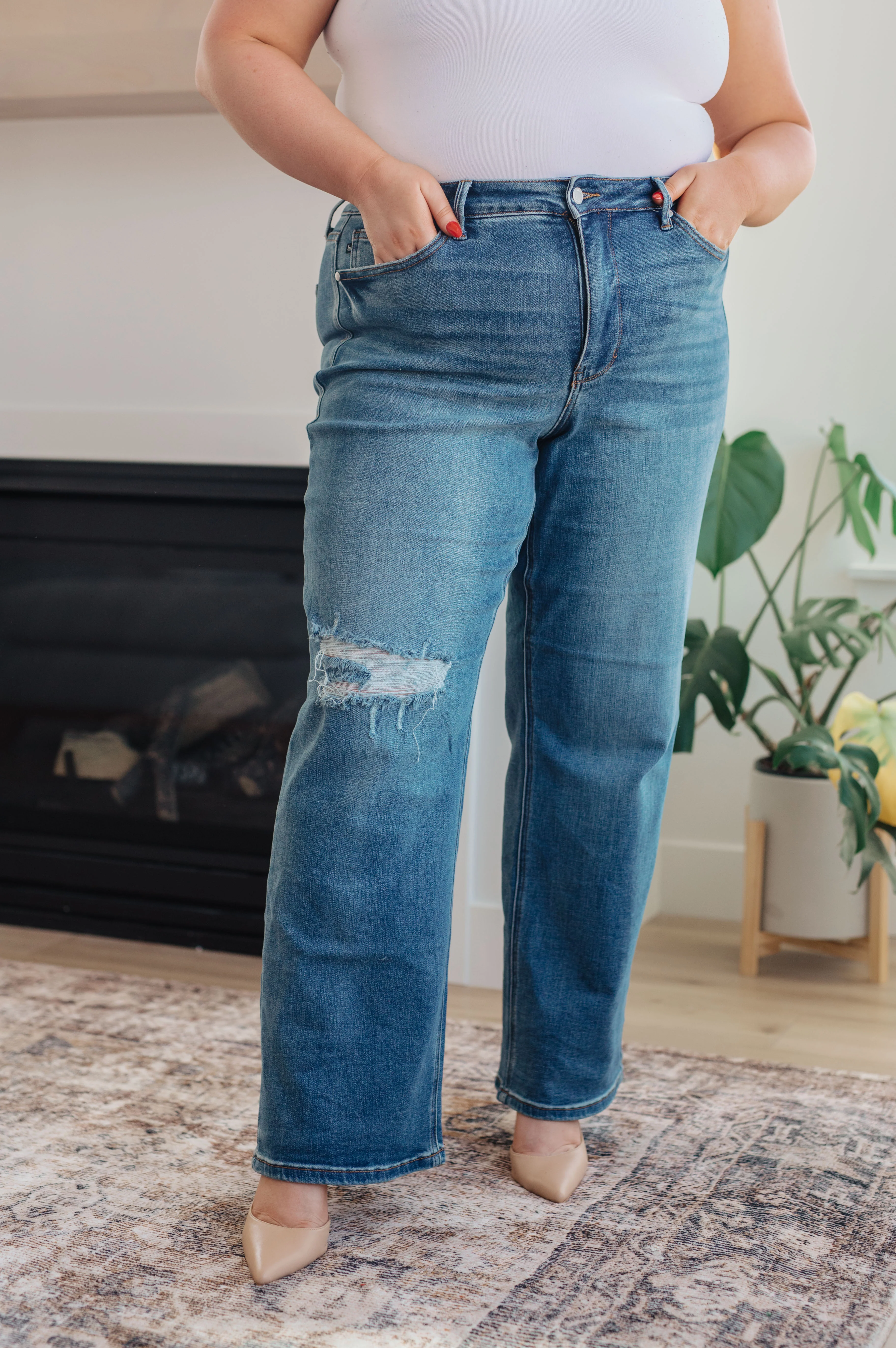 Carrie High Rise Control Top 90's Straight Jeans - 11/8/2023 - Image 3