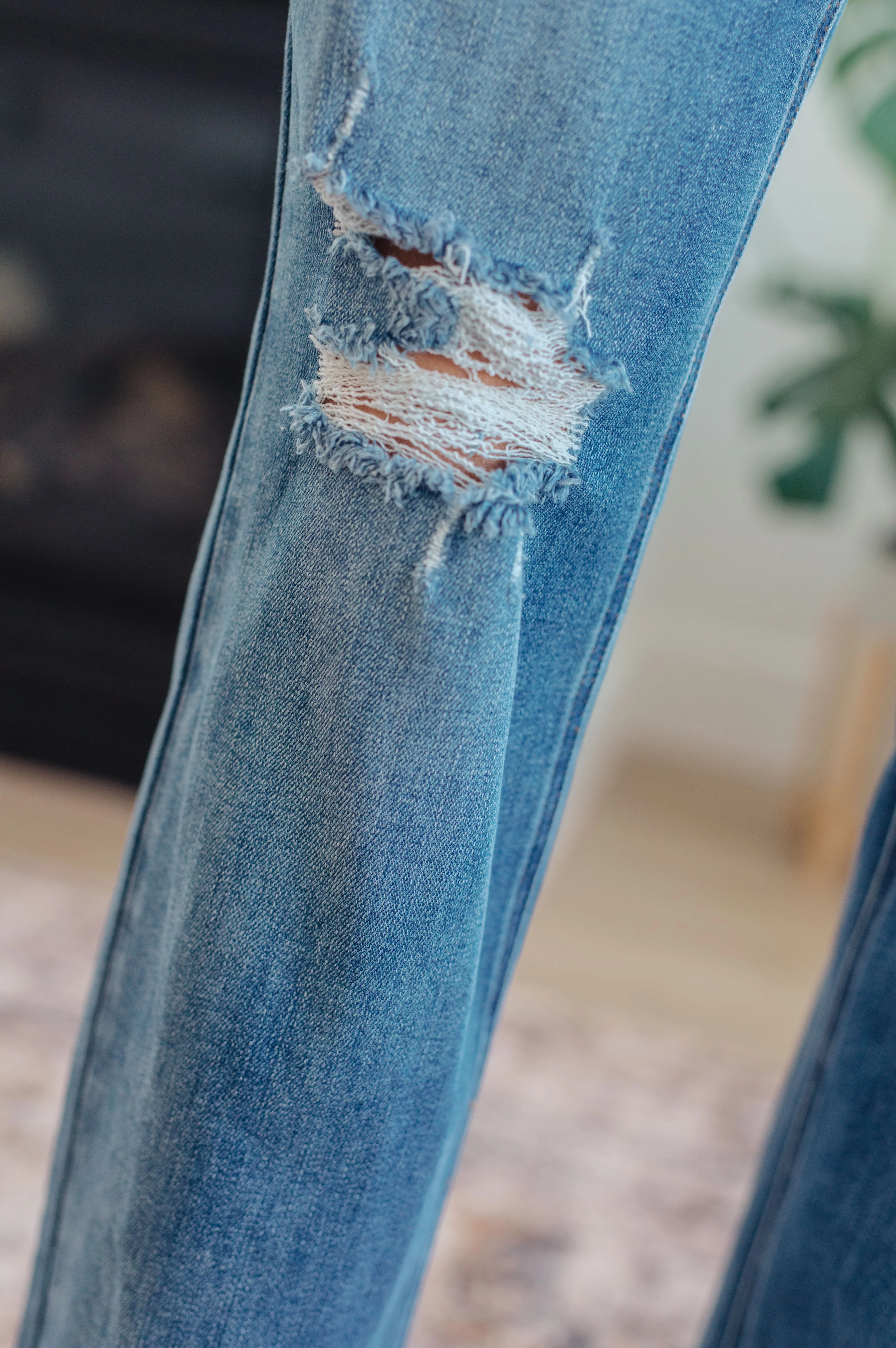 Carrie High Rise Control Top 90's Straight Jeans - 11/8/2023 - Image 9