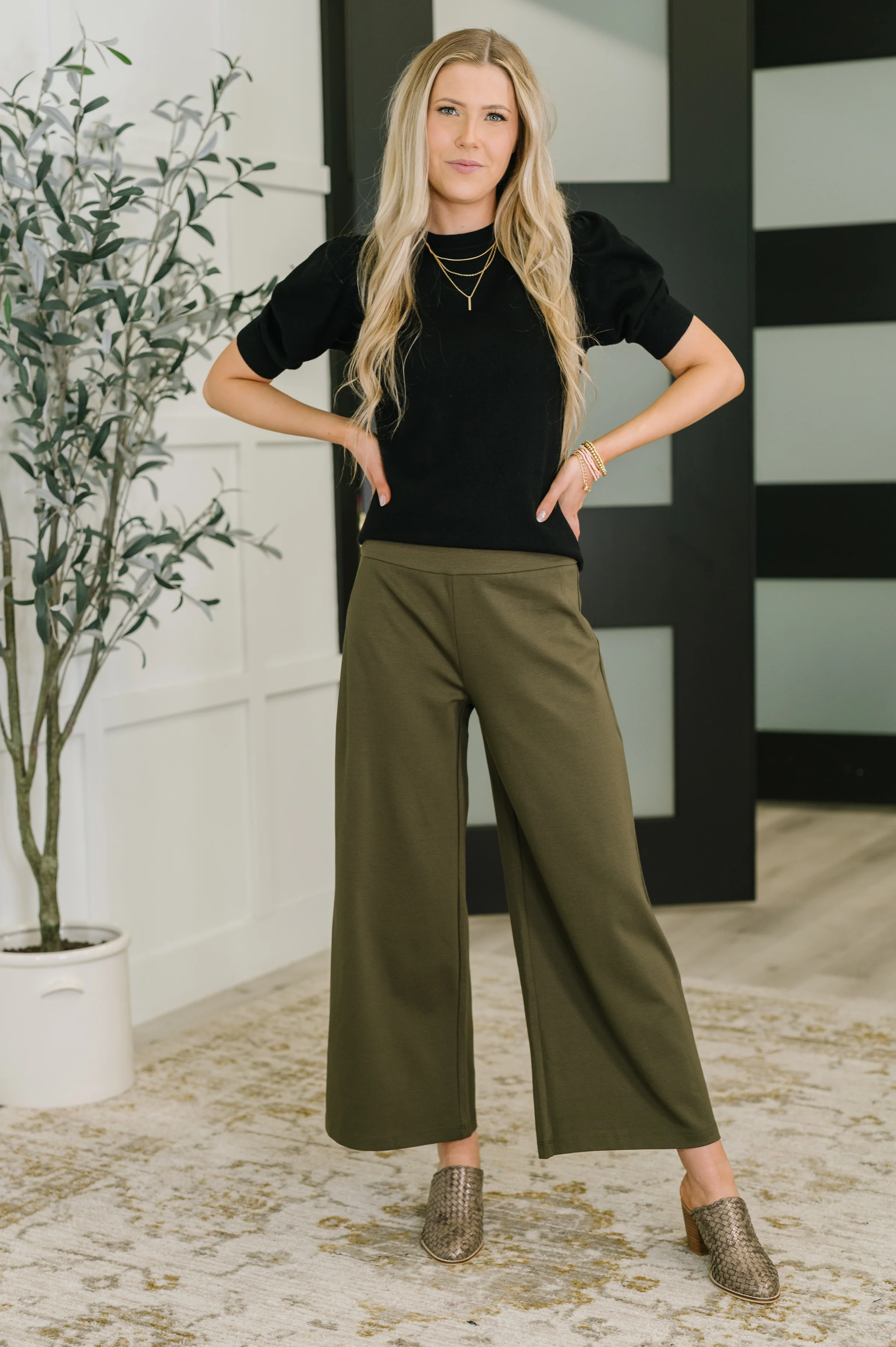 Casually Classy Puff Sleeve Blouse in Black - 10/3/2025 - Image 3