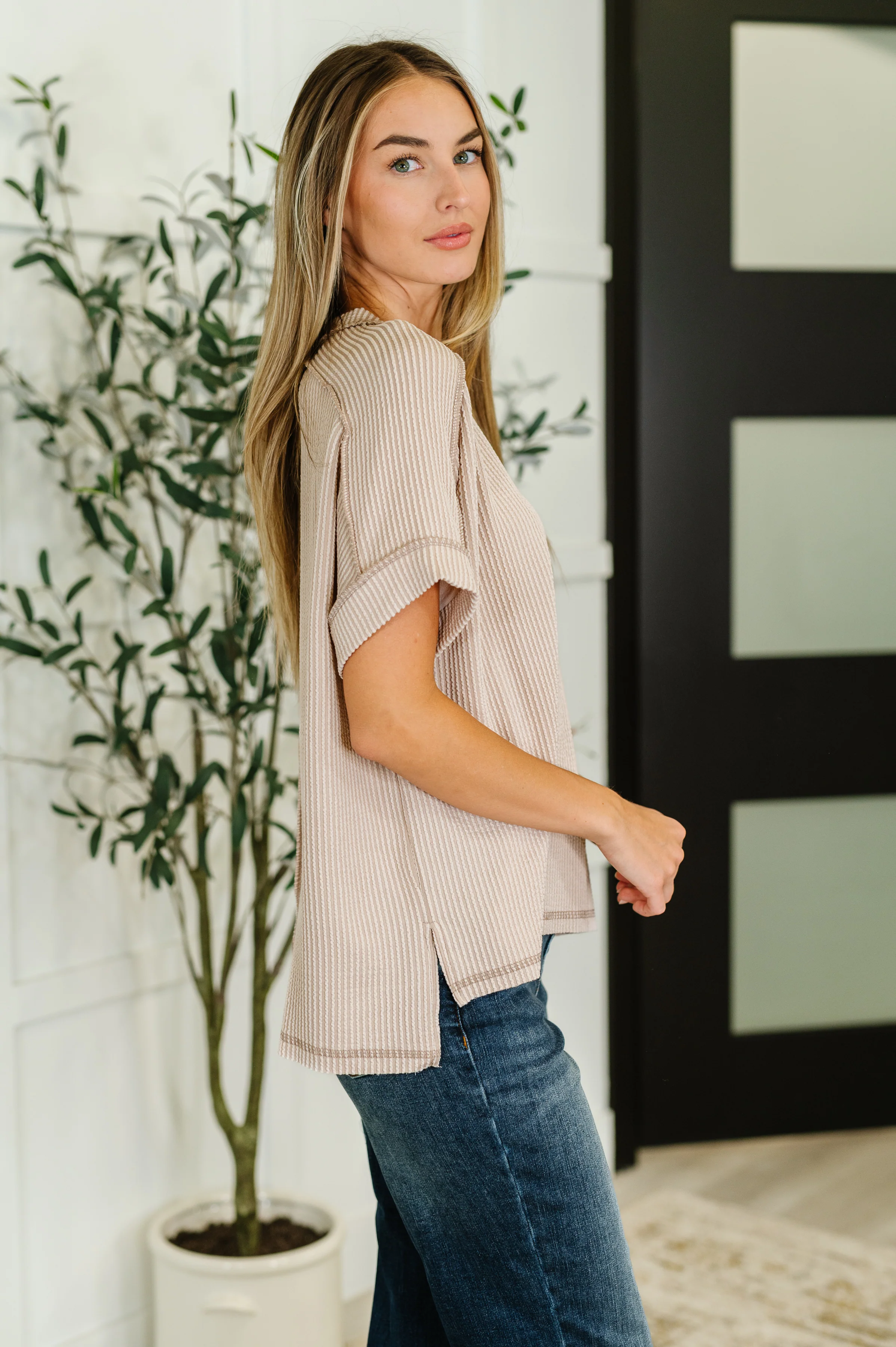 Catch Me Loungin' Cable Ribbed Knit Top in Ash Mocha - 7/30/2025 - Image 4