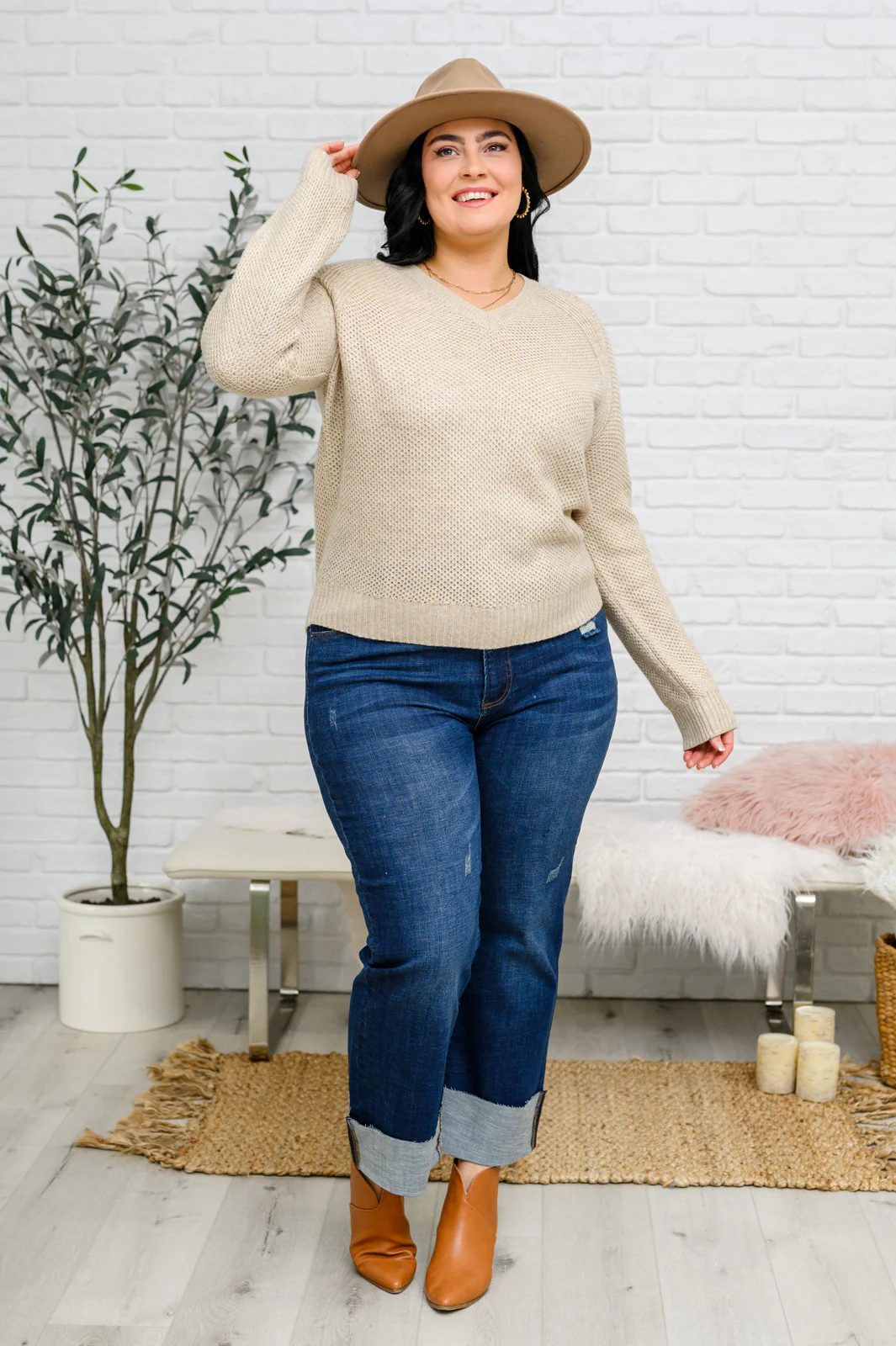 Chai Latte V-Neck Sweater in Oatmeal - 1/10/23 - Image 4