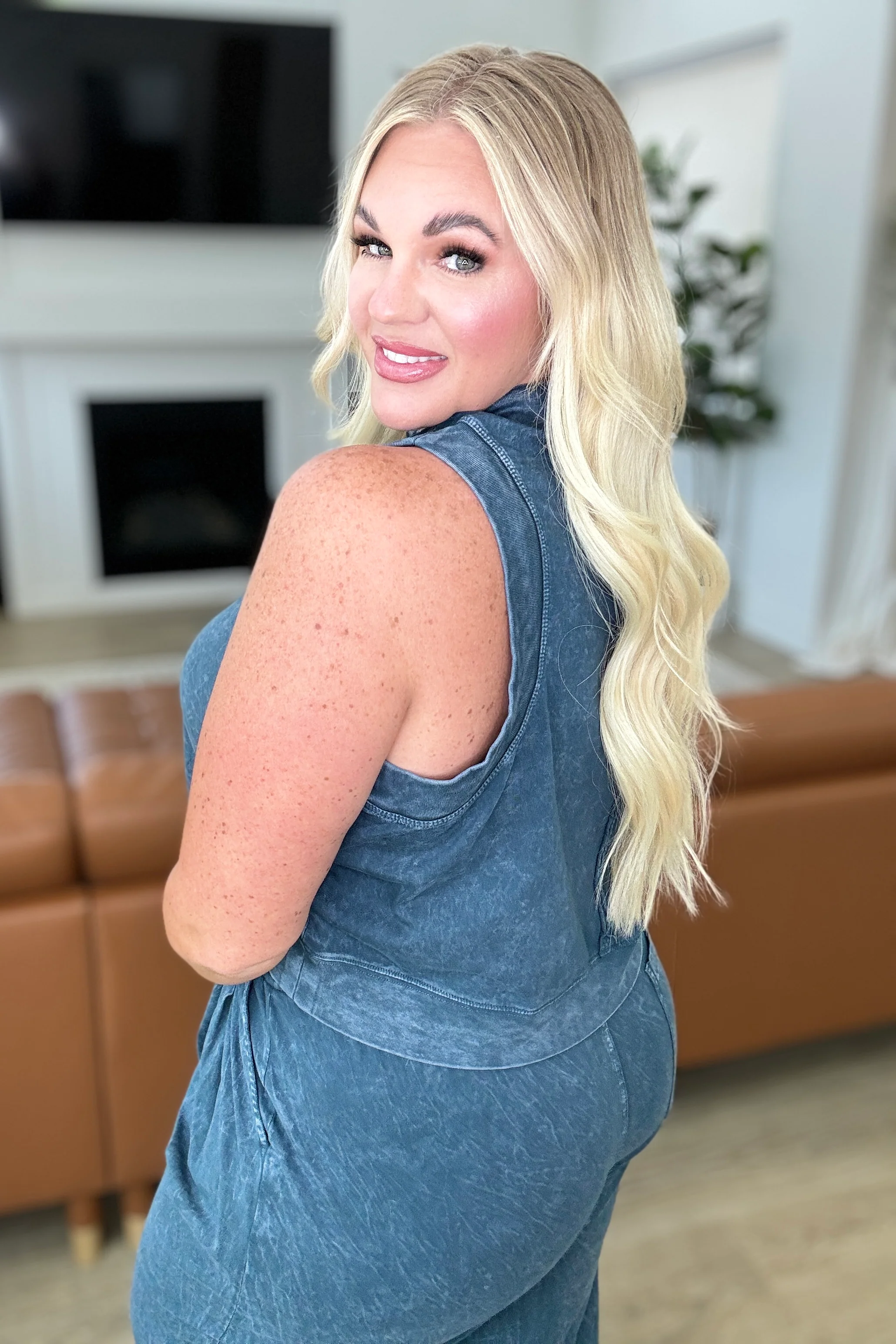 Chasing the Gains Tank Top in Slate Blue - 6/18/2024 - Image 4
