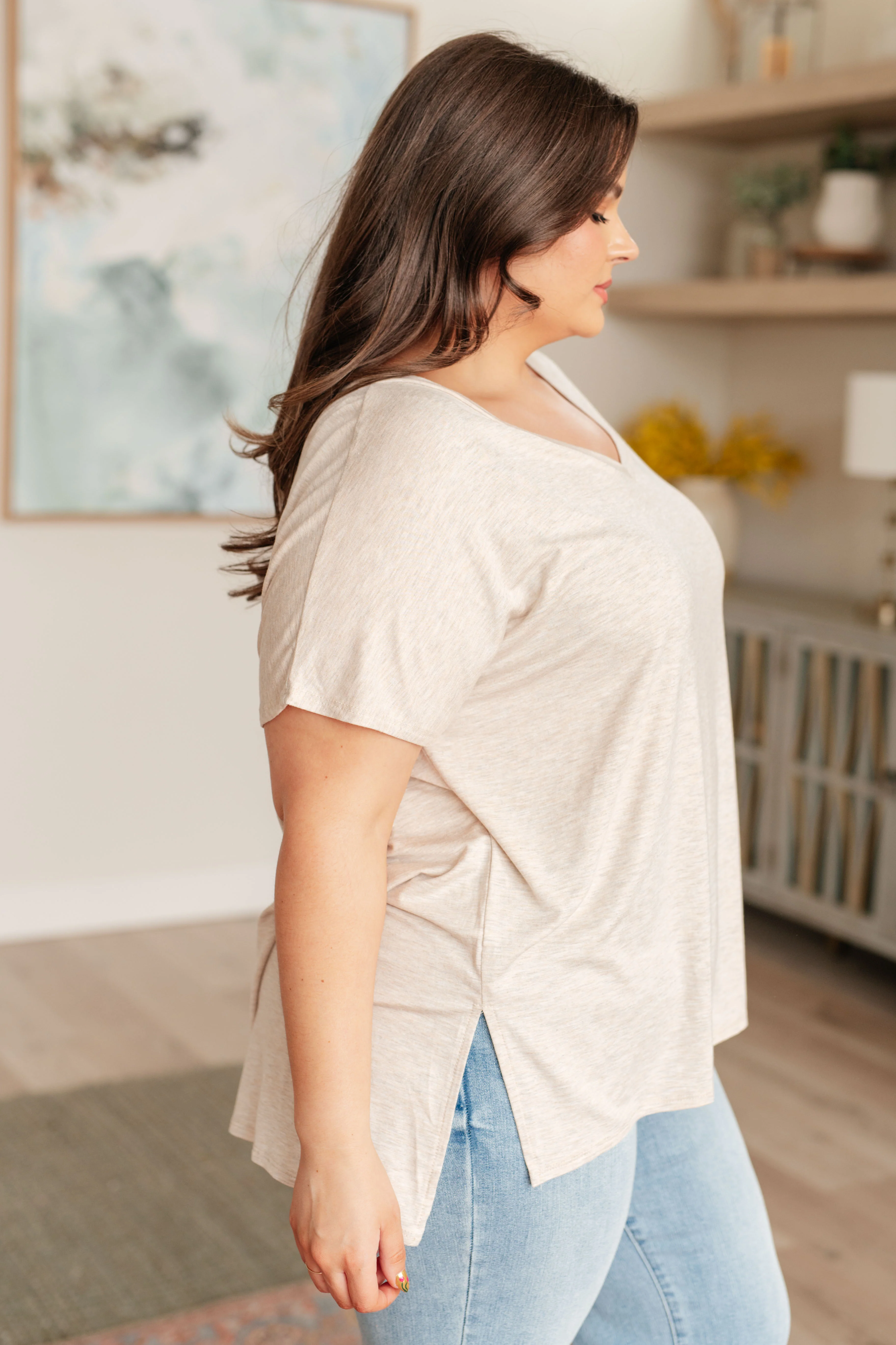 Clear Things Up V-Neck Top - 4/25/2024 - Image 7
