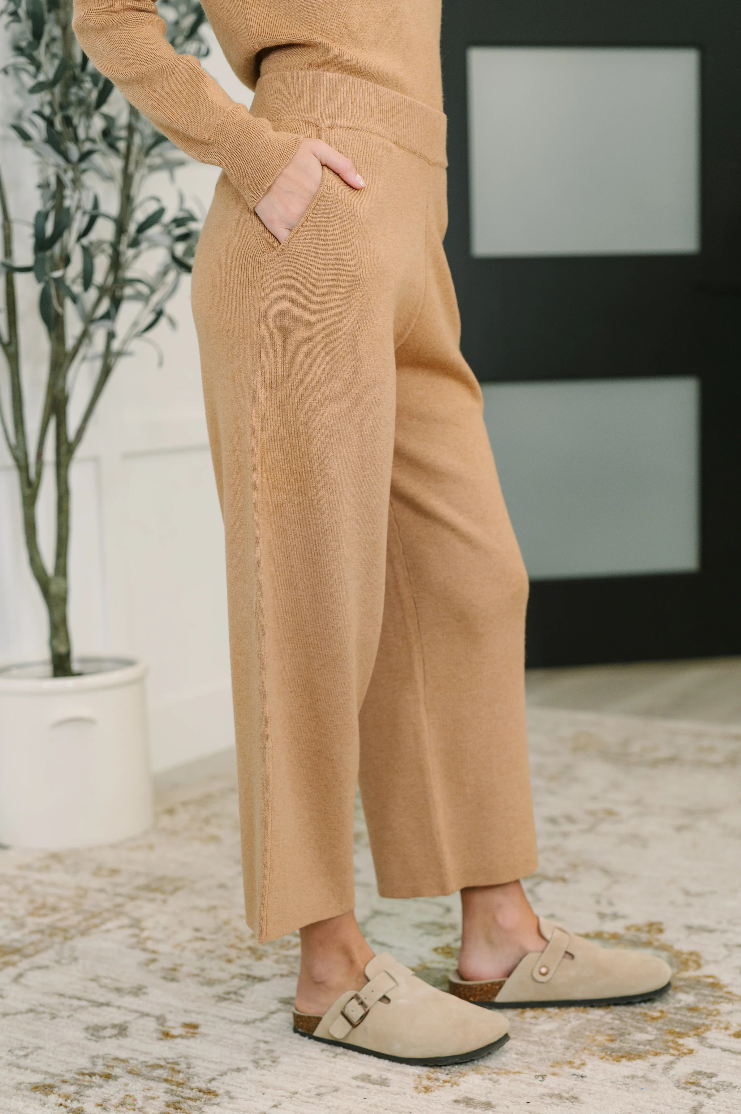 Clove Culottes in Camel - 9/26/2025 - Image 3