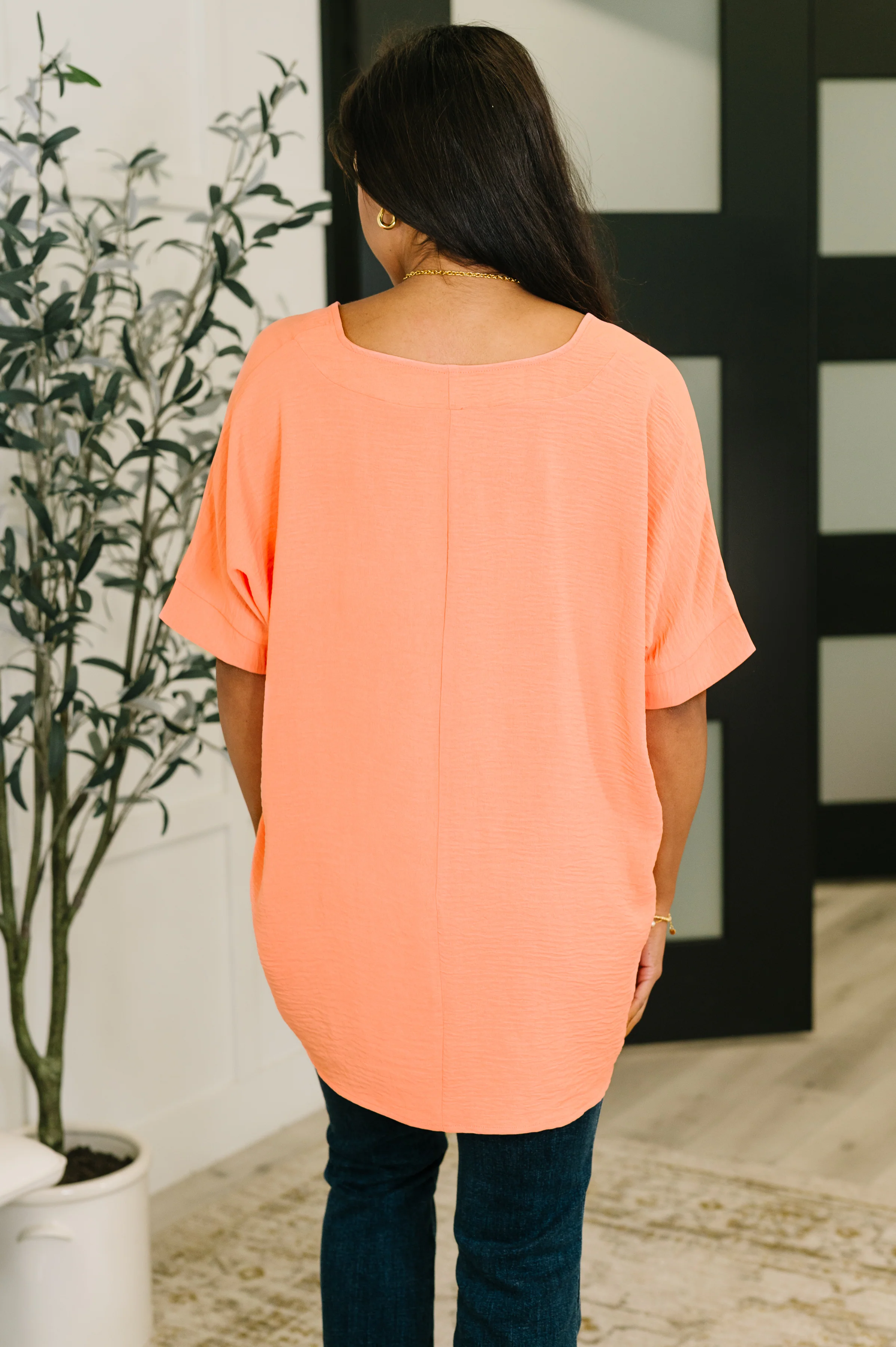 Counter Part Crinkle Woven V-Neck Top in Coral - 2/4/2026 - Image 5