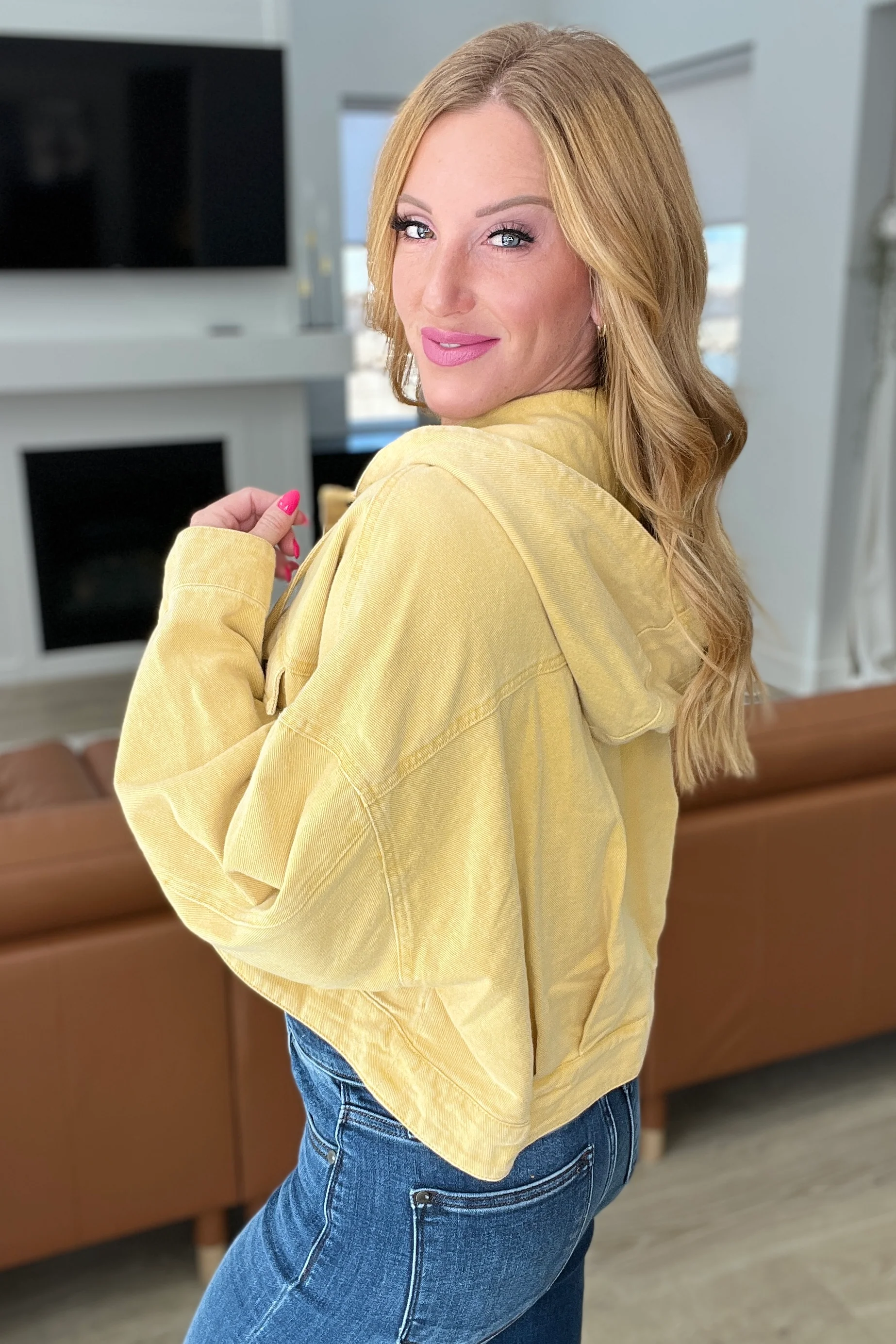 Cropped Hooded Denim Jacket in Mustard - 4/2/2024 - Image 4