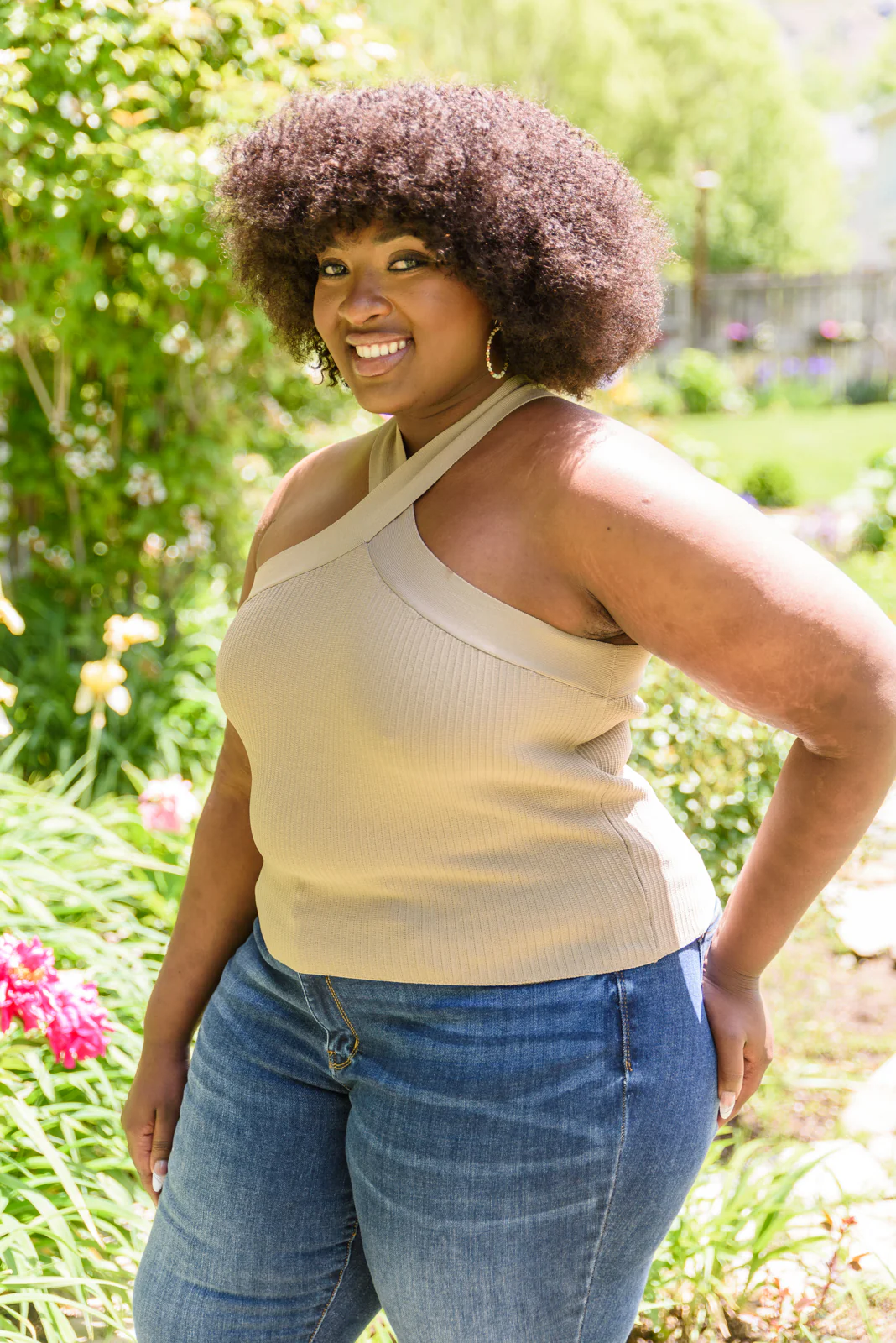 Crossways Halter Top - 6/21/2022 - Image 7