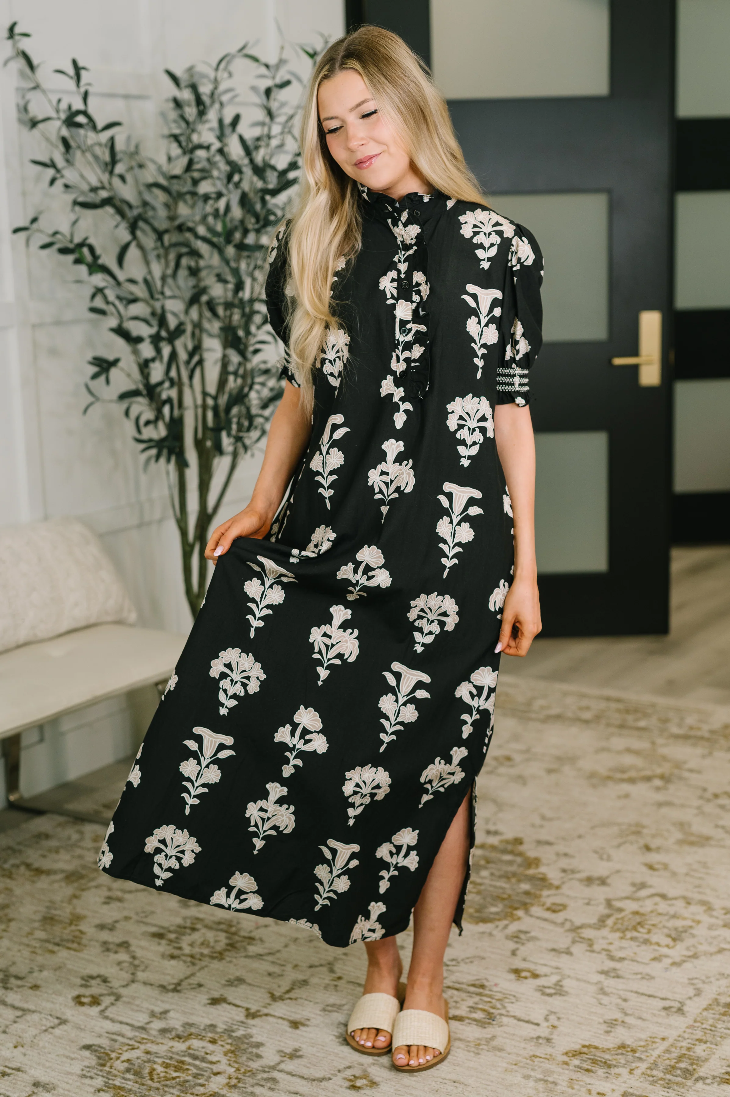 Dark Darlin' Puff Sleeve Maxi Dress - 7/28/2026 - Image 3