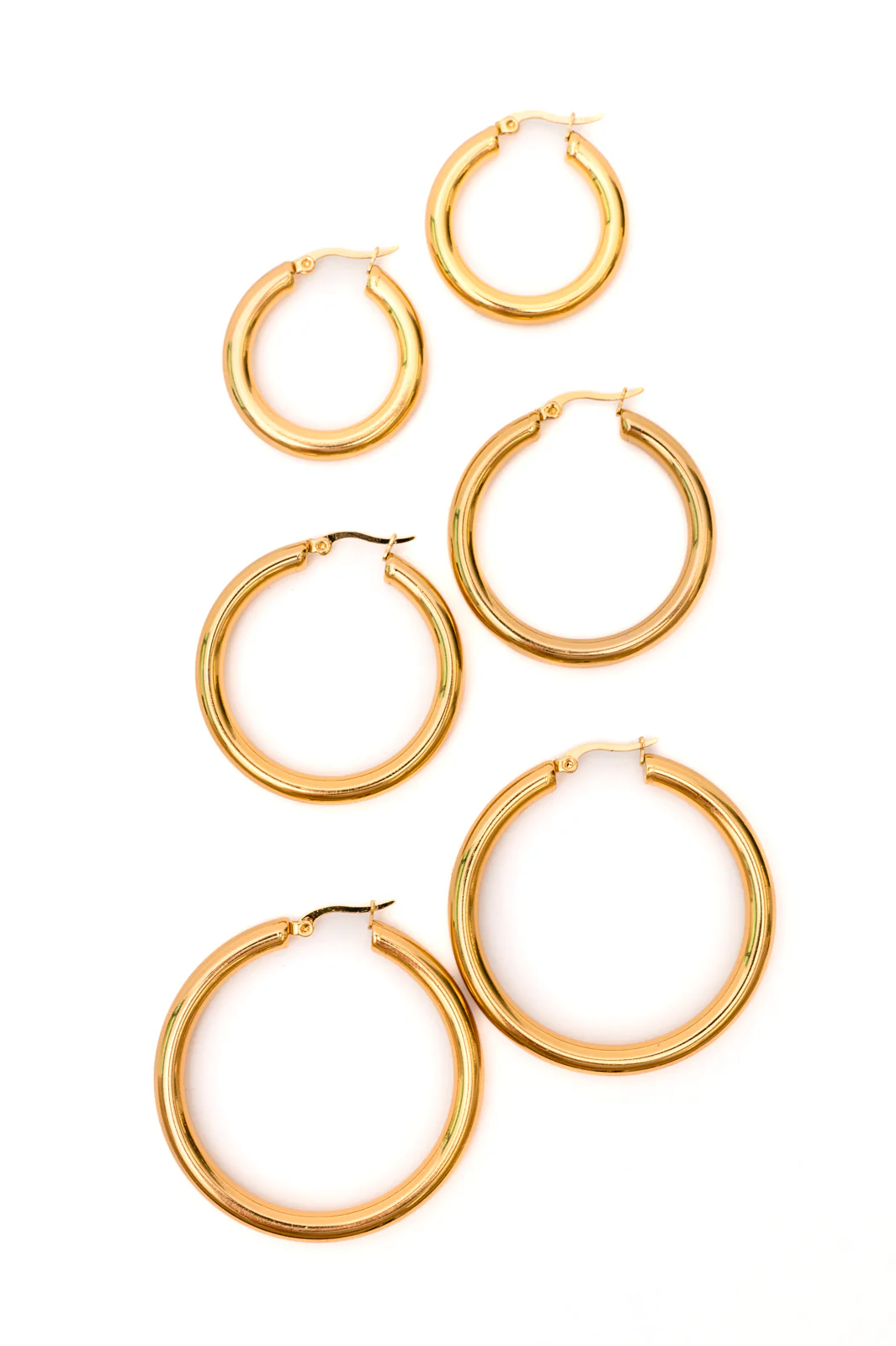 Day to Day Hoop Earrings Set in Gold - 6/28/2024 - Image 4