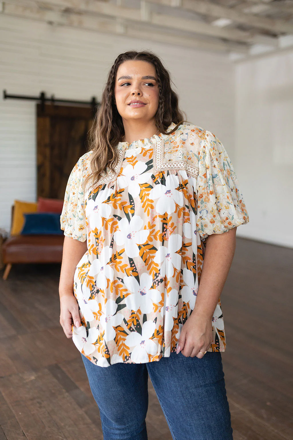 Daydreamer Mixed Floral Top - 7/13/2023 - Image 13