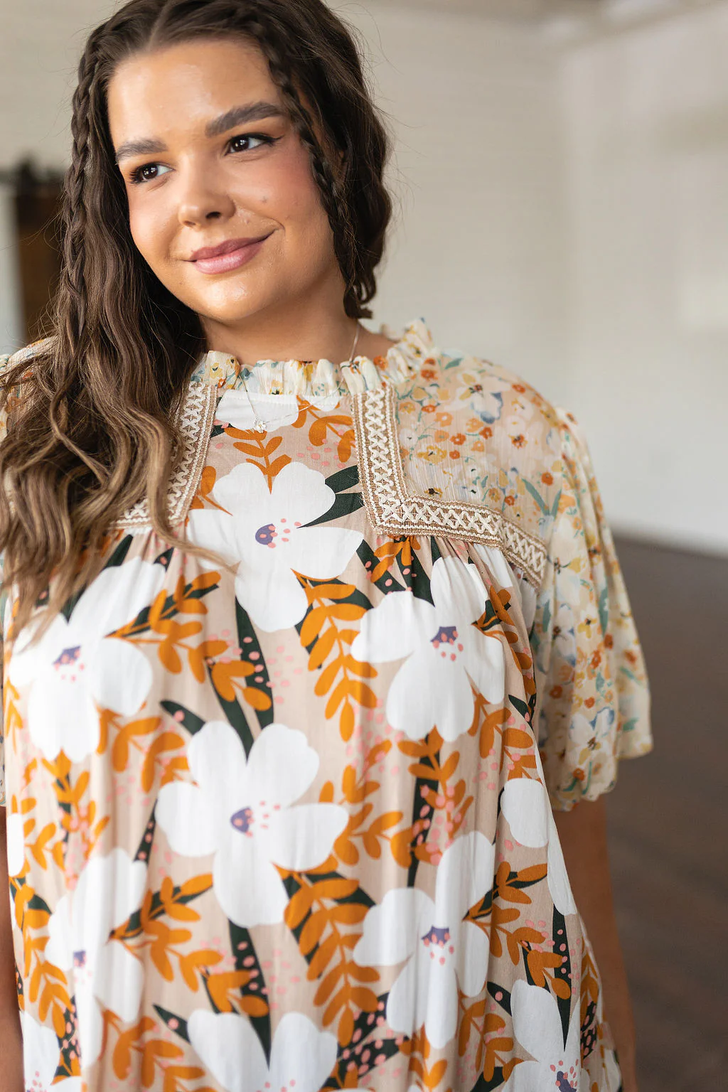 Daydreamer Mixed Floral Top - 7/13/2023 - Image 9