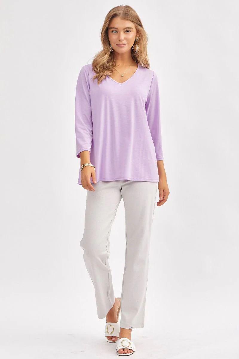 Dear Scarlett Signature Classic V-Neck Top - Summer 25 Capsule - Image 11