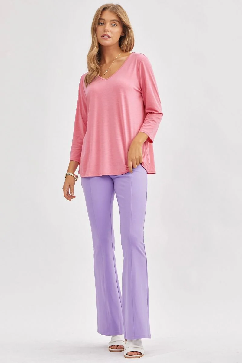 Dear Scarlett Signature Classic V-Neck Top - Summer 25 Capsule - Image 15