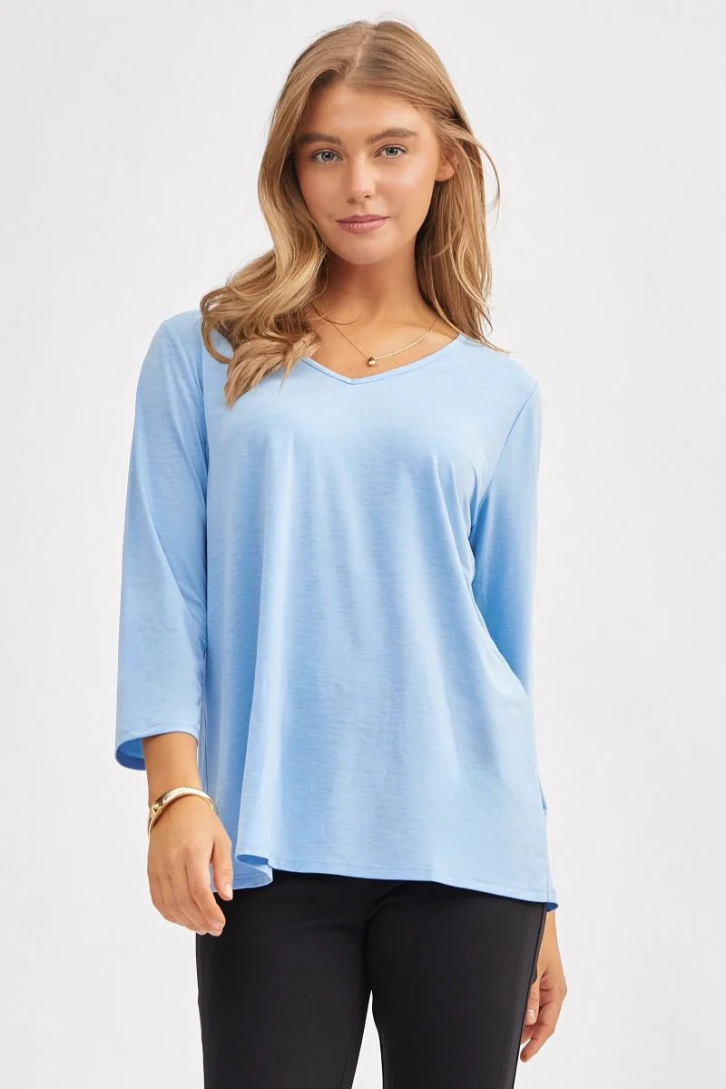 Dear Scarlett Signature Classic V-Neck Top - Summer 25 Capsule - Image 4