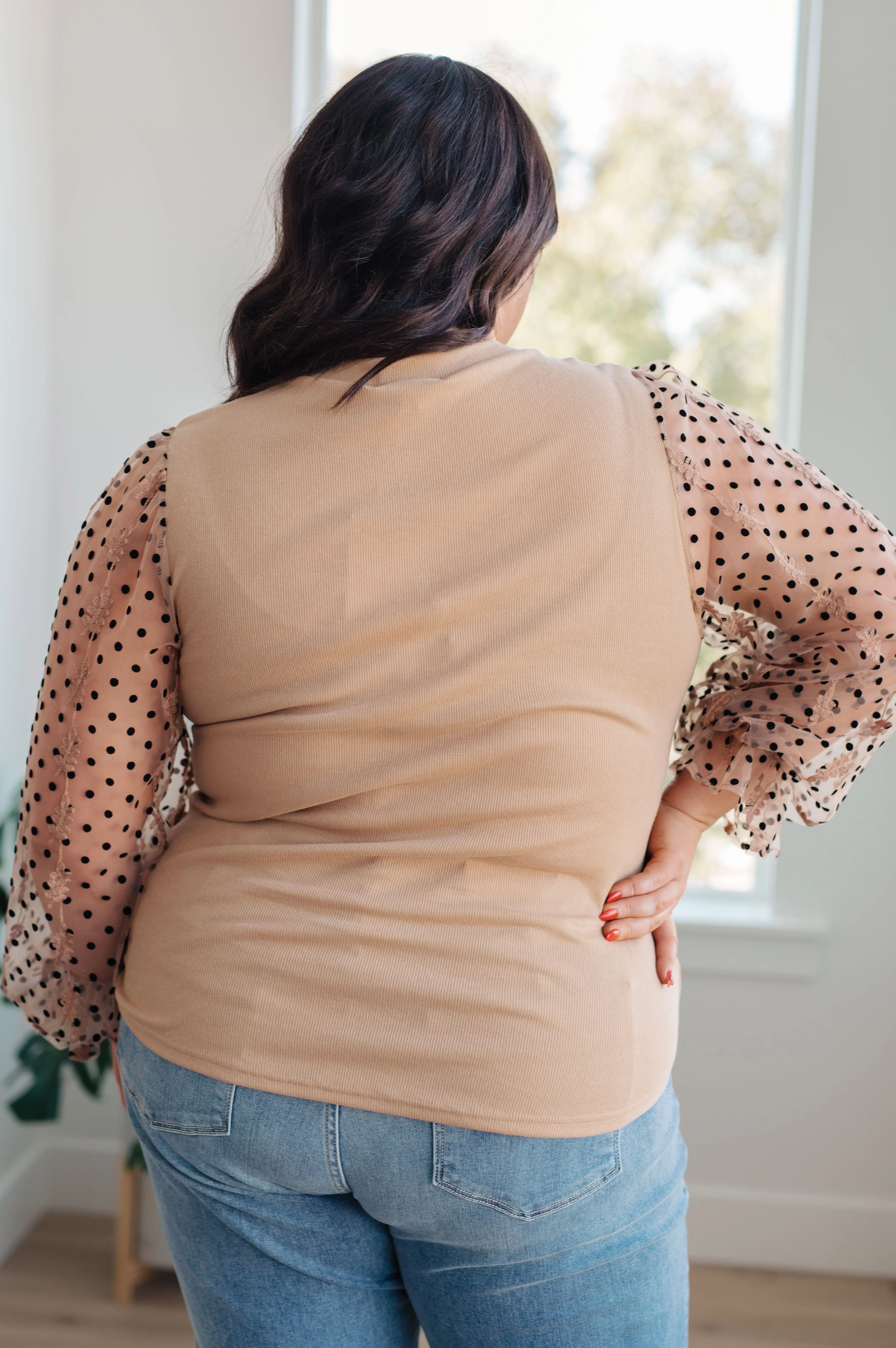 Dots on My Sleeves Blouse - 11/28/2023 - Image 9