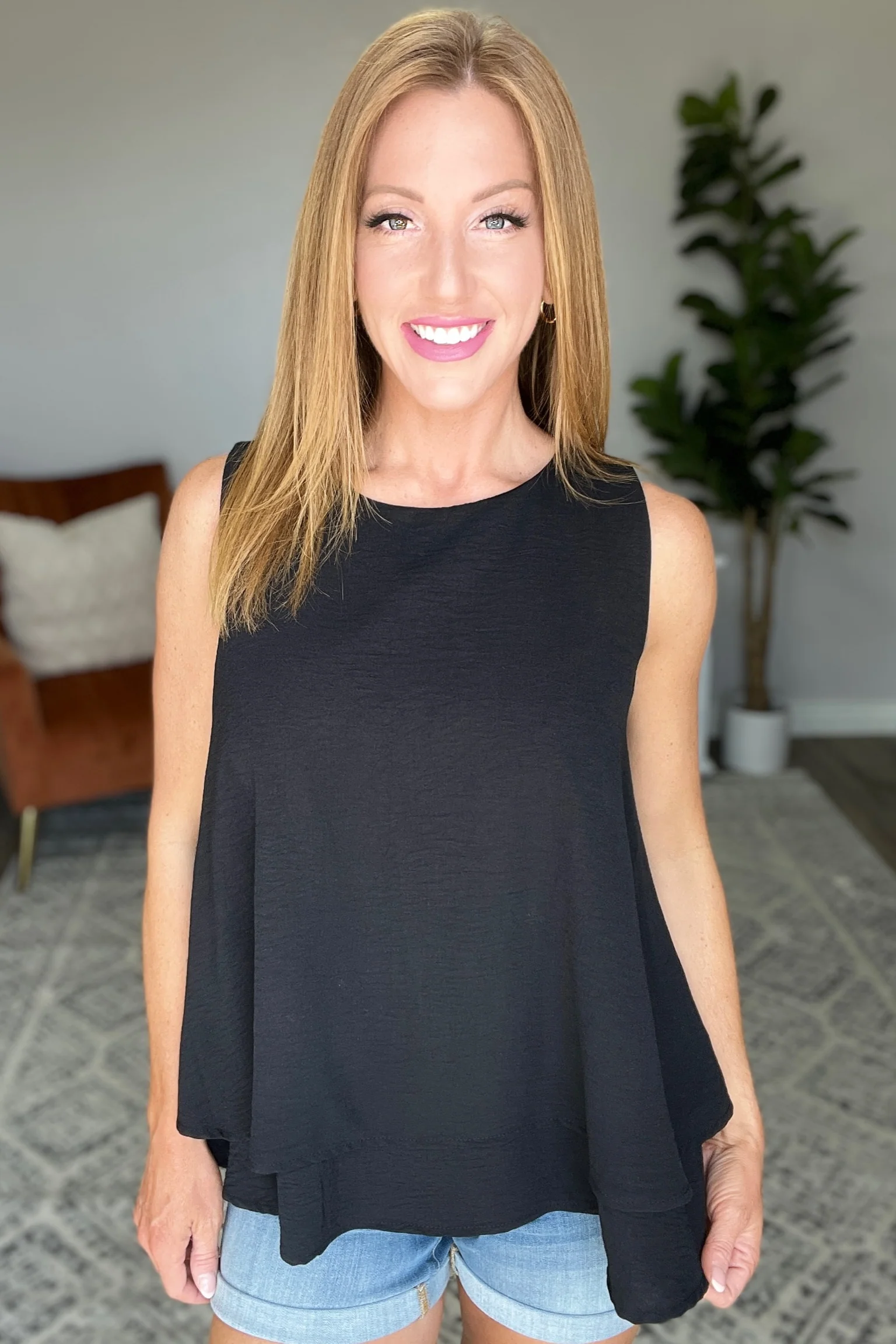 Double Tiered Flare Tank in Black - 5/3/2023 - Image 2