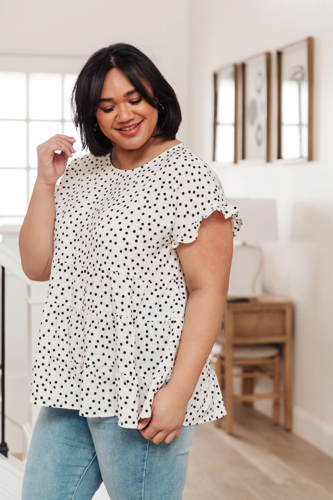 Dreamy Look Top In White - 2/15/2022 - Image 11