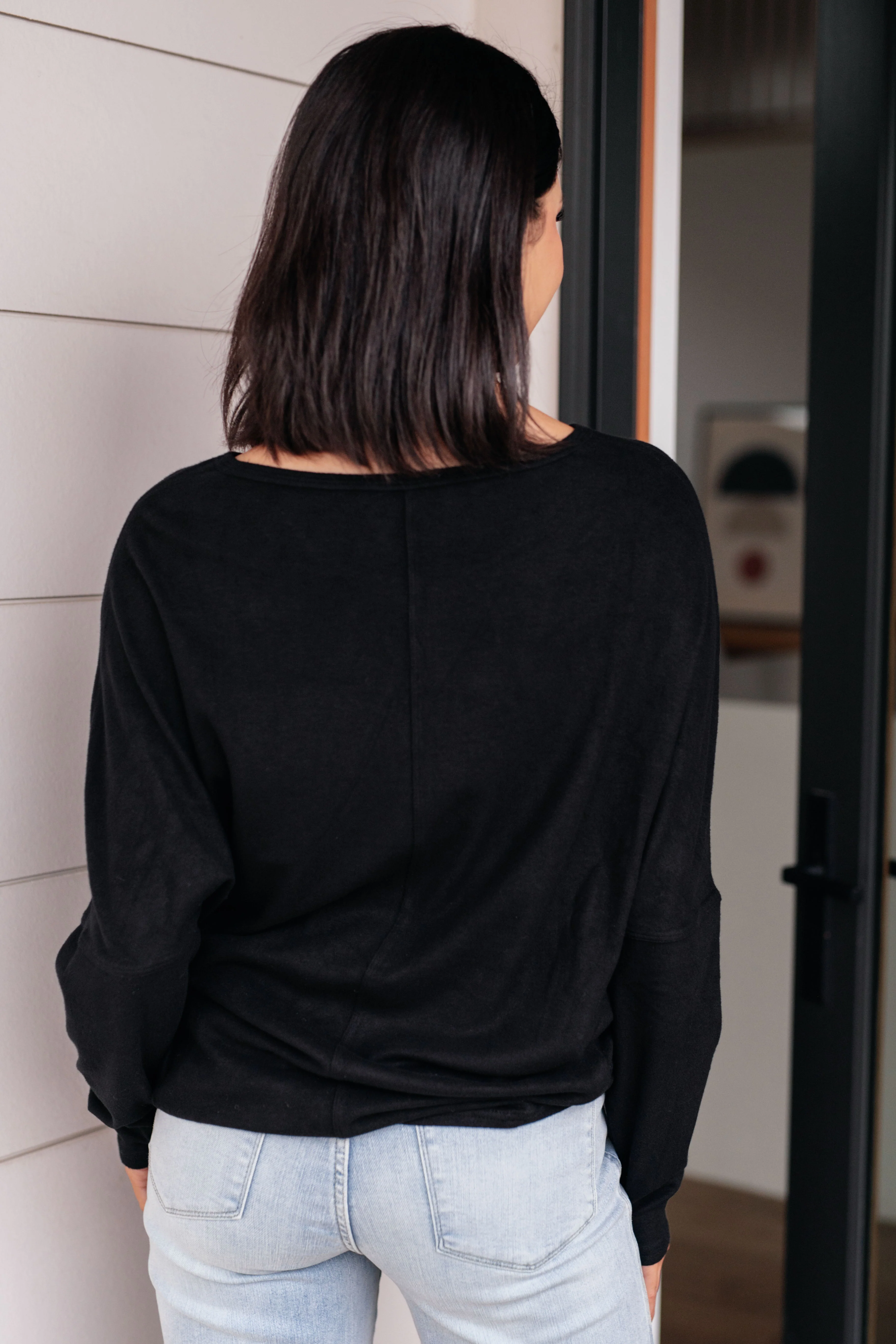 Drive Downtown Dolman Sleeve Top - 1/12/2026 - Image 9