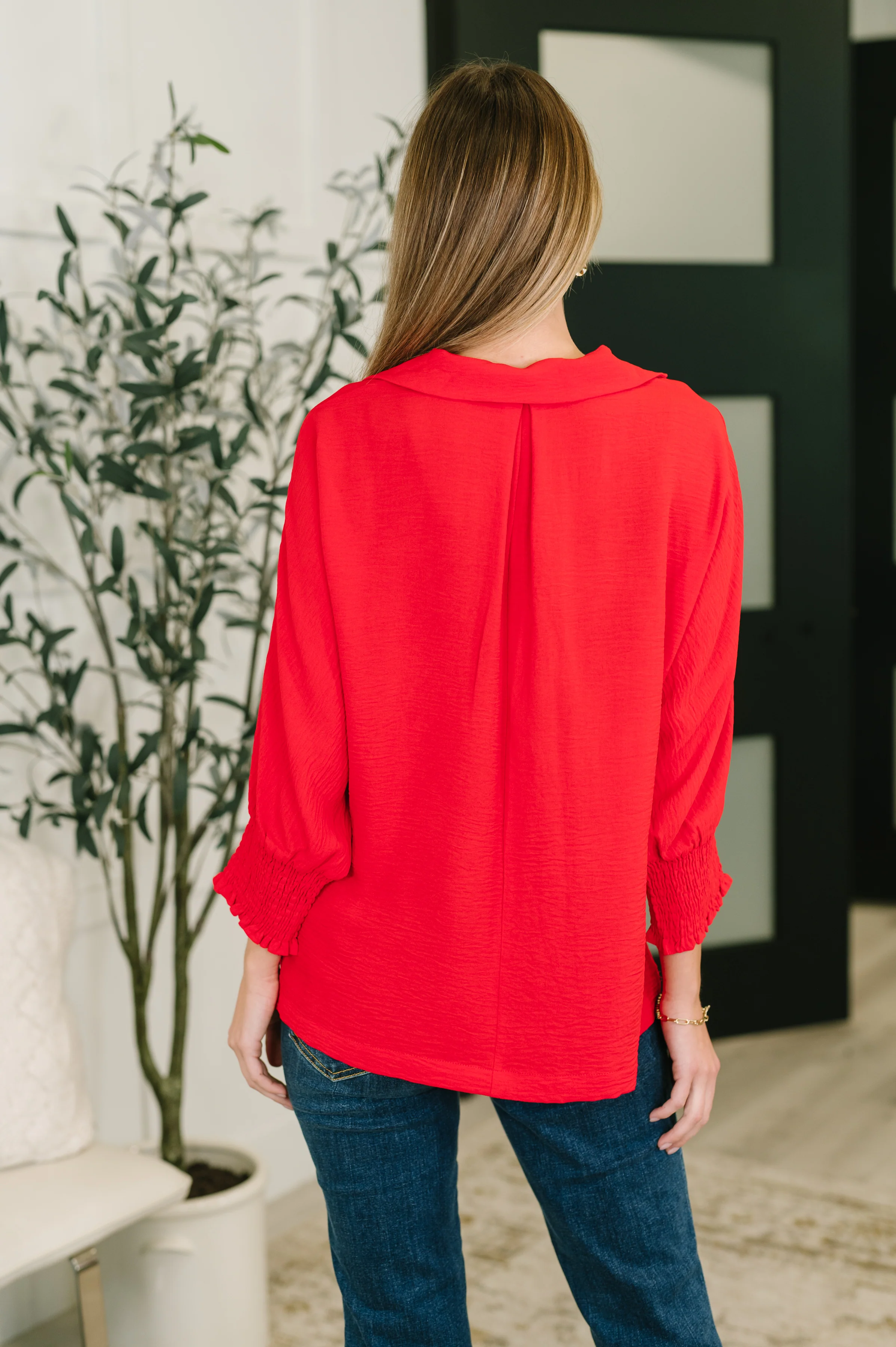 Easy Essence V-Neck Oversized Tunic Top - 1/27/2026 - Image 5