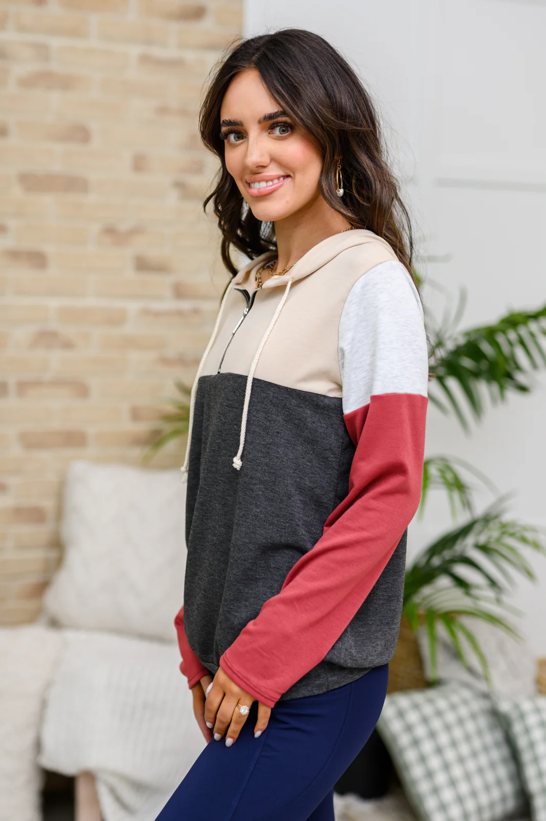 Edge of The Mountain Hooded Pullover - 1/10/23 - Image 9