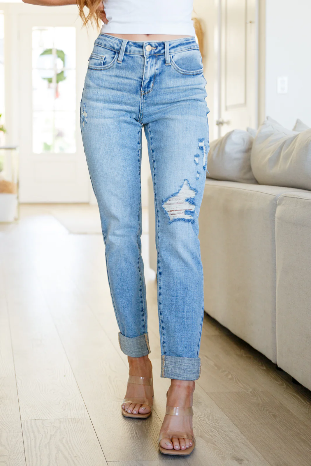 Elodie Mid Rise Distressed Boyfriend Jeans - 6/21/2023