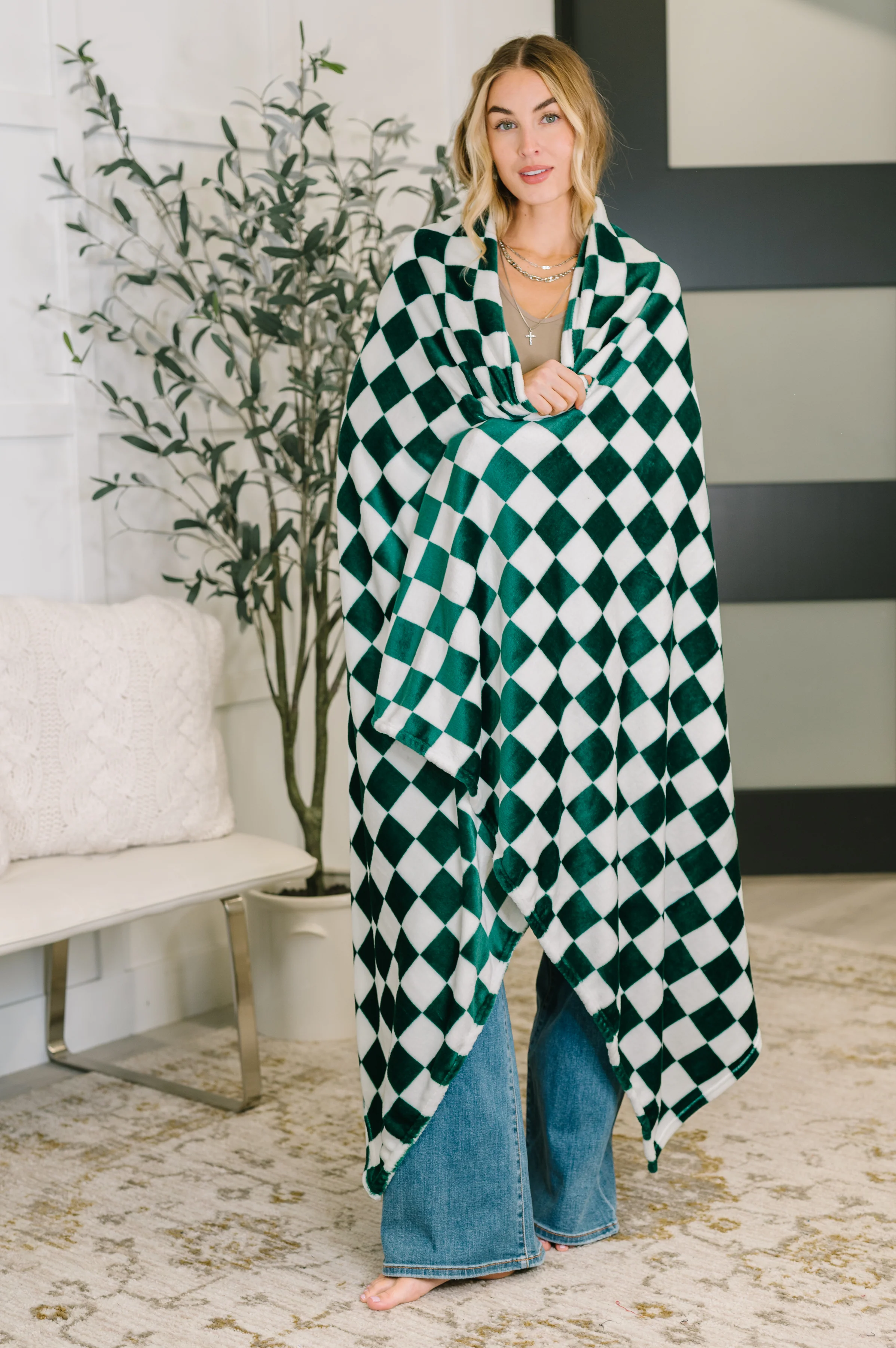 Emerald City Checkered Blanket - 12/1/2025 - Image 3