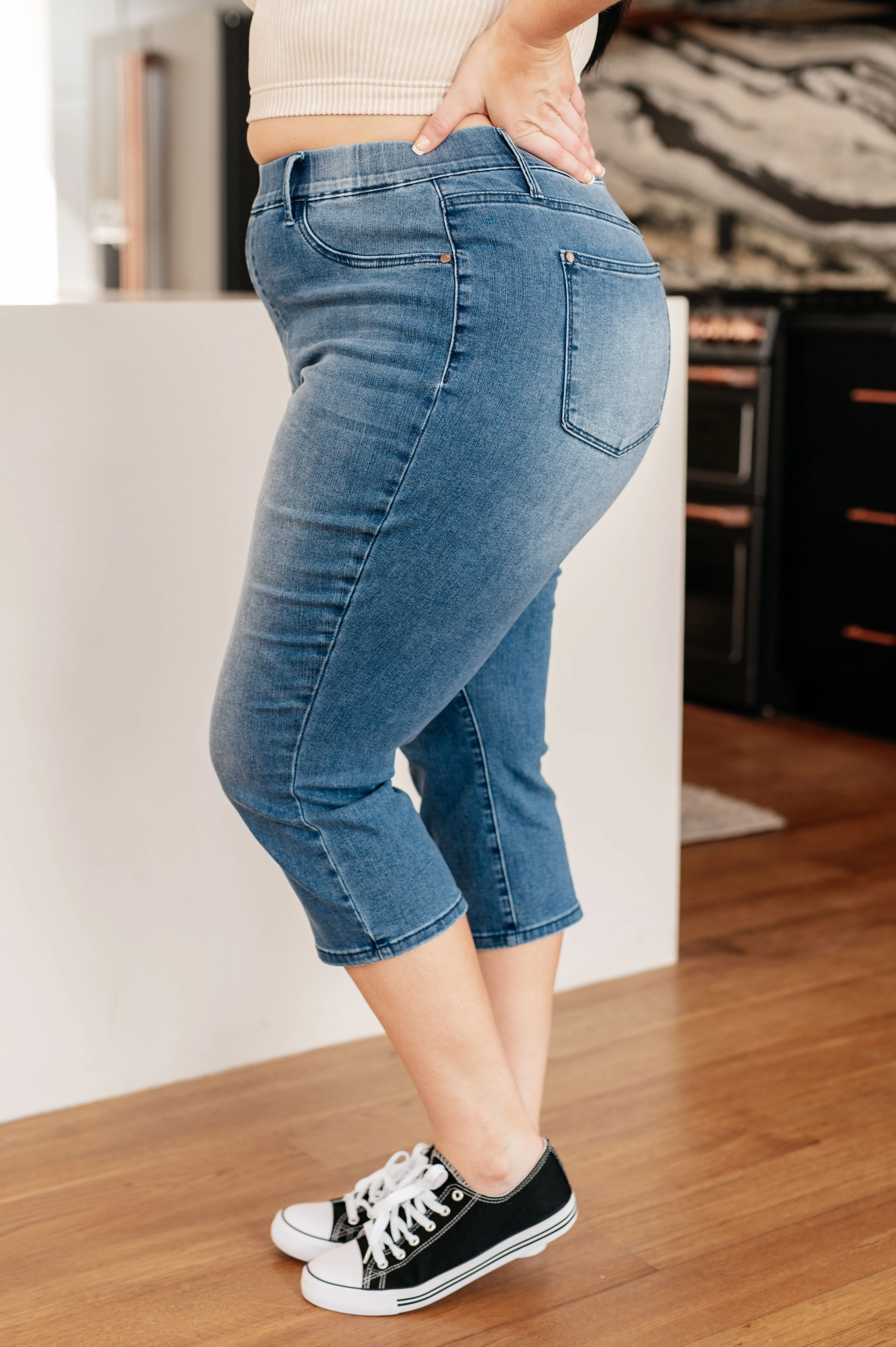 Emily High Rise Cool Denim Pull On Capri Jeans - 1/10/2024 - Image 5