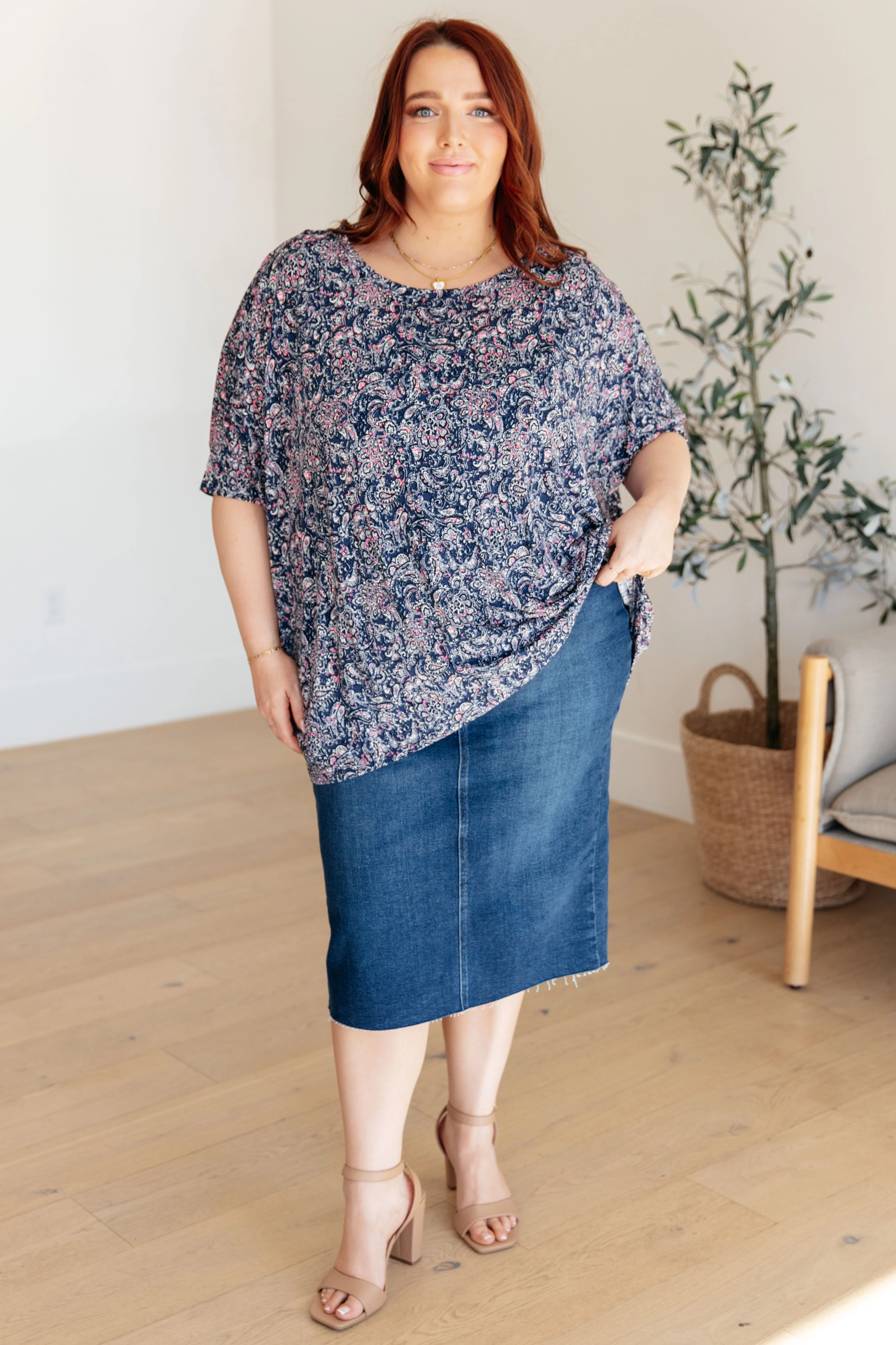 Essential Blouse in Navy Paisley - 3/22/2024 - Image 3